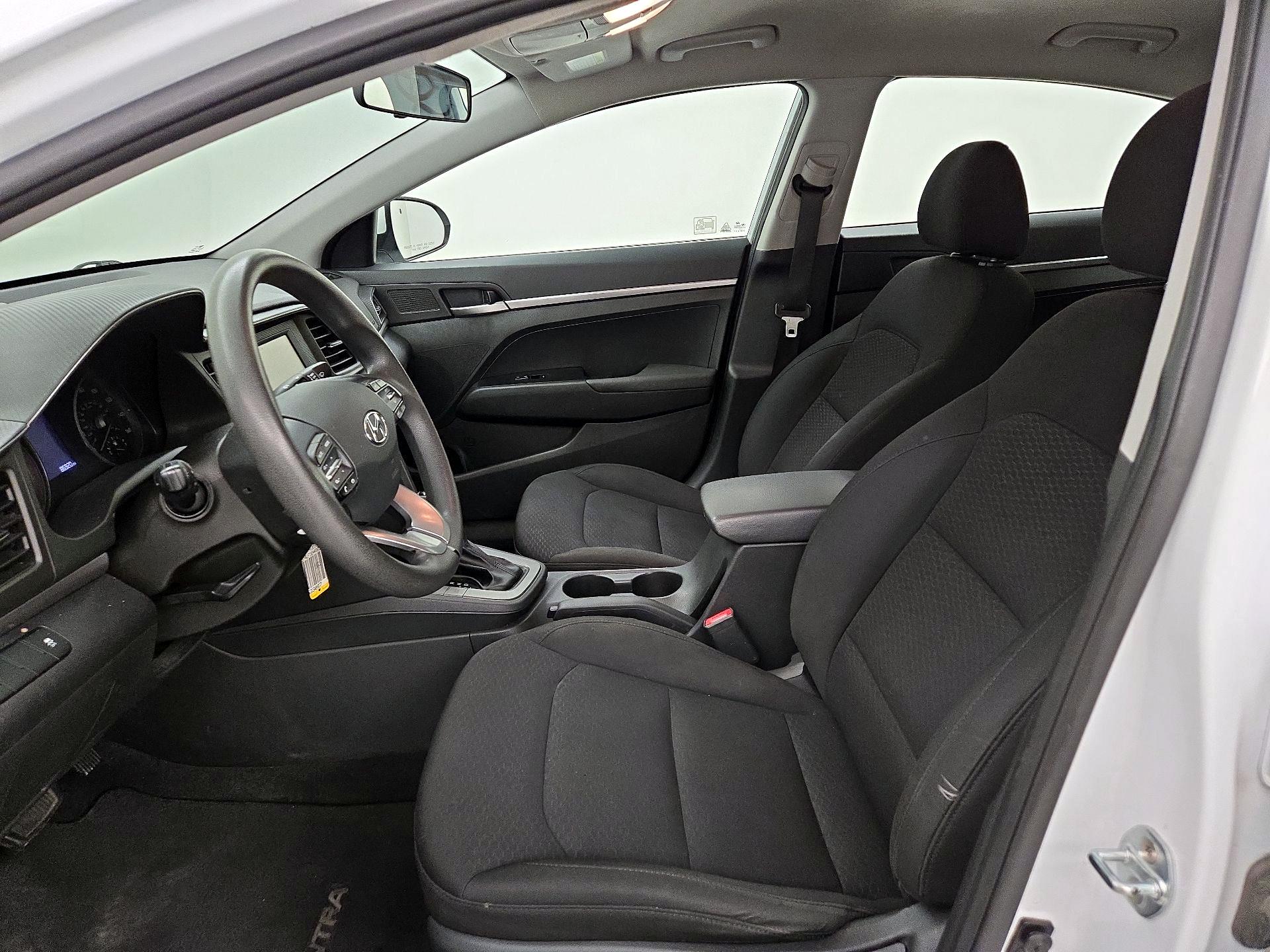 Thumbnail: 2019 Hyundai Elantra - 11