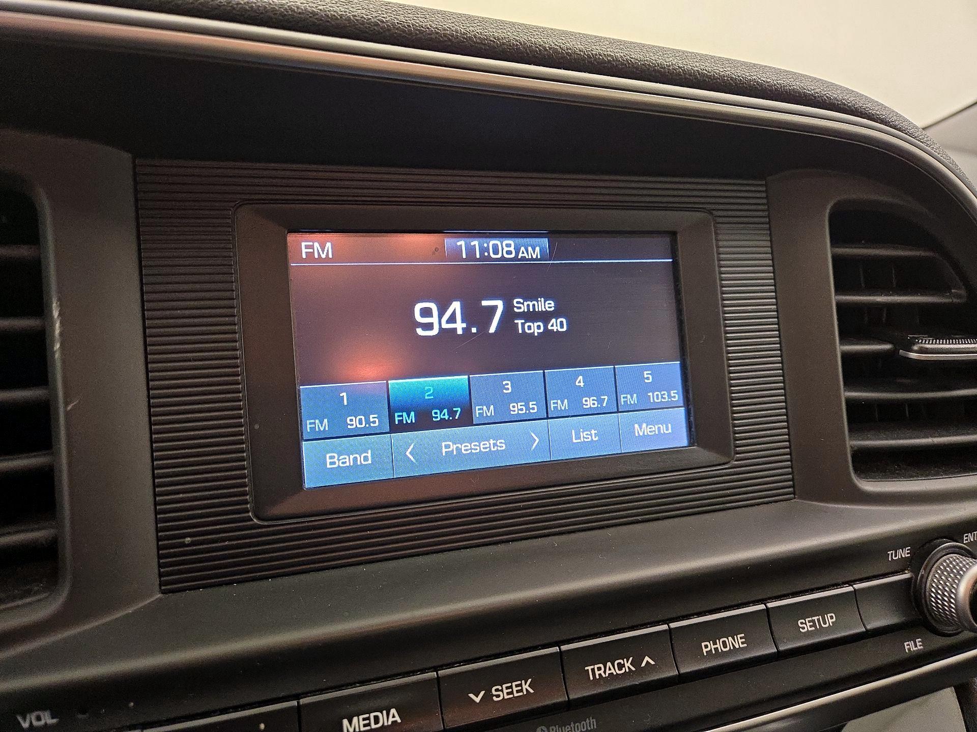 Thumbnail: 2019 Hyundai Elantra - 15