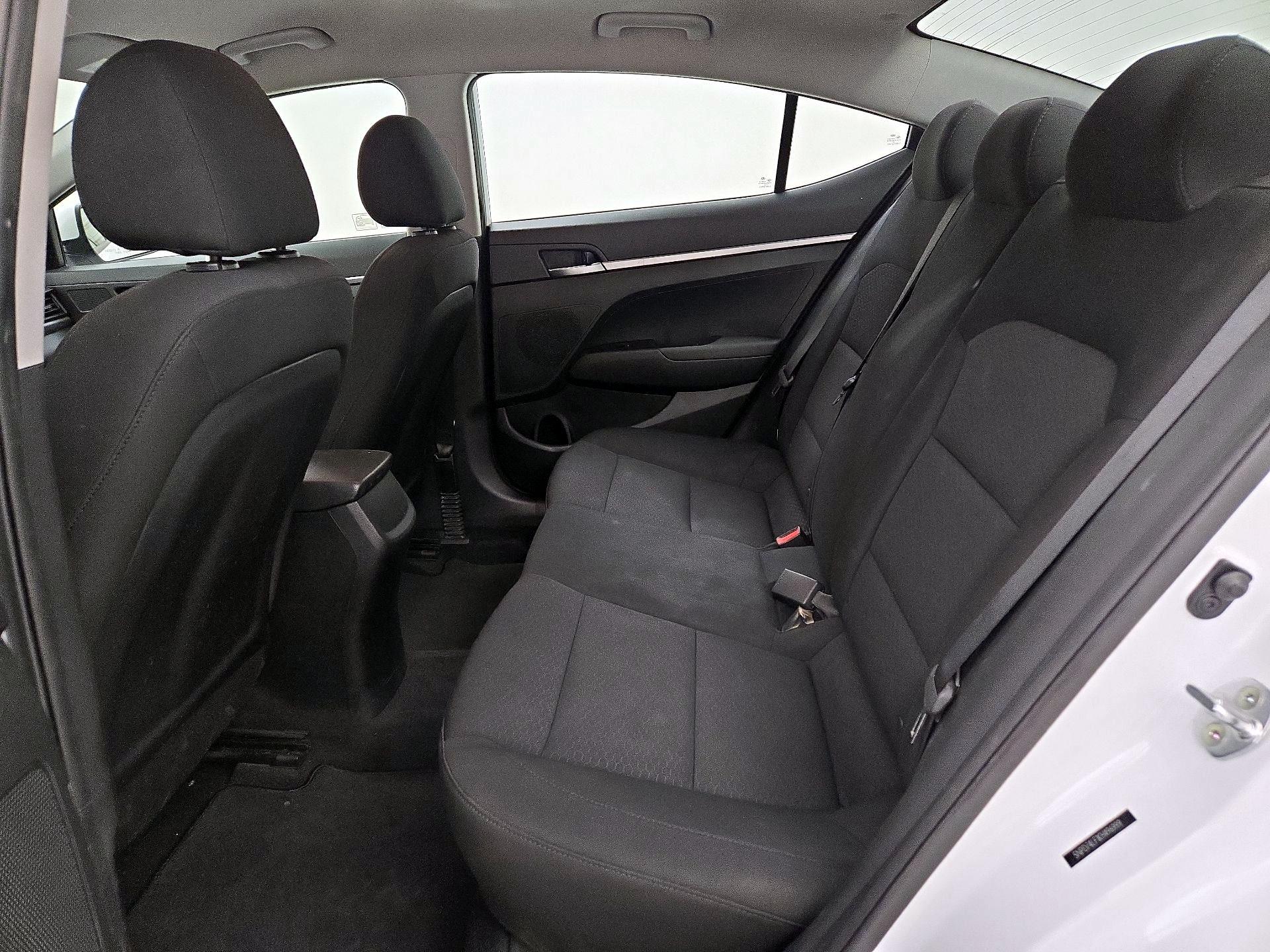 Thumbnail: 2019 Hyundai Elantra - 19