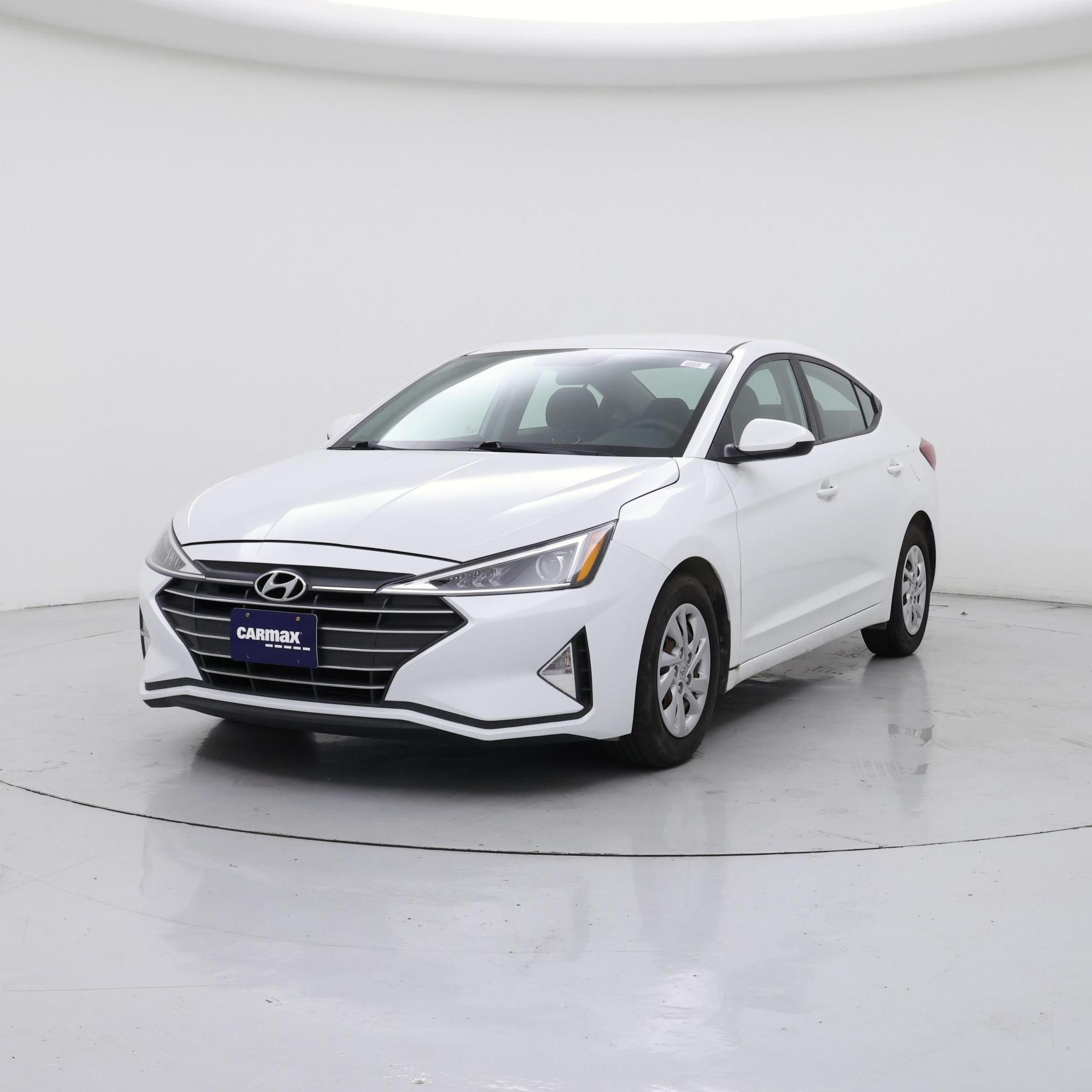 Thumbnail: 2019 Hyundai Elantra - 4