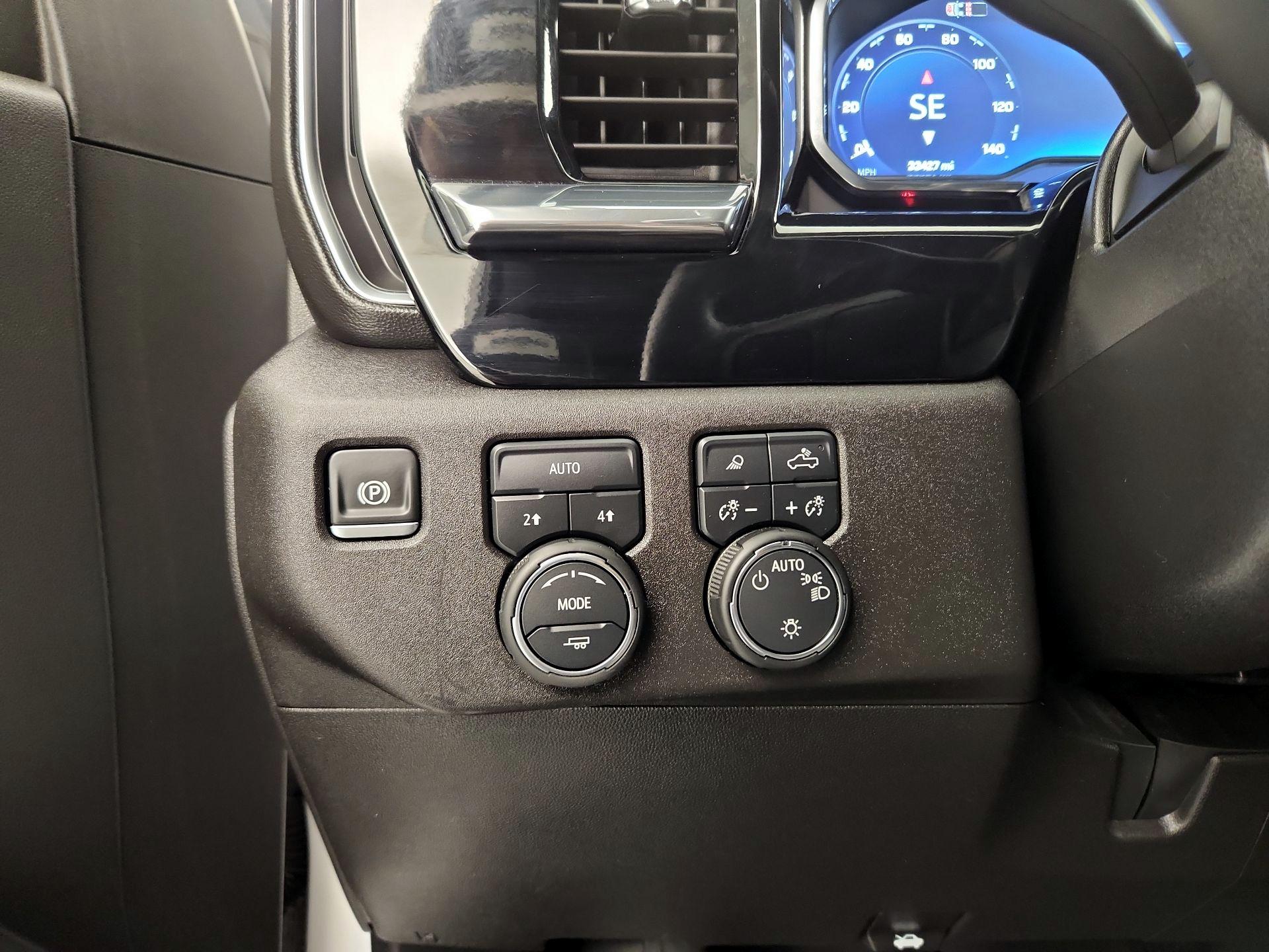 Thumbnail: 2025 Chevrolet Silverado 1500 - 13