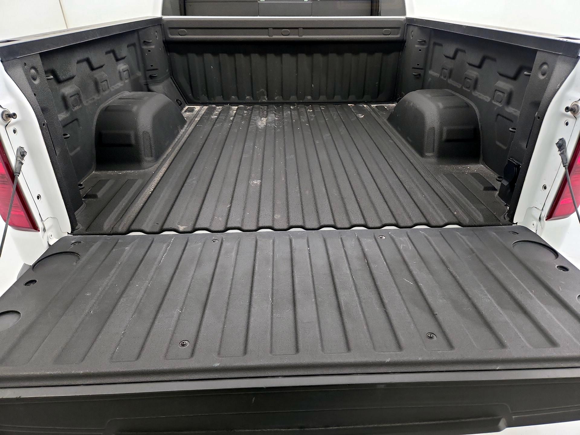 Thumbnail: 2025 Chevrolet Silverado 1500 - 20