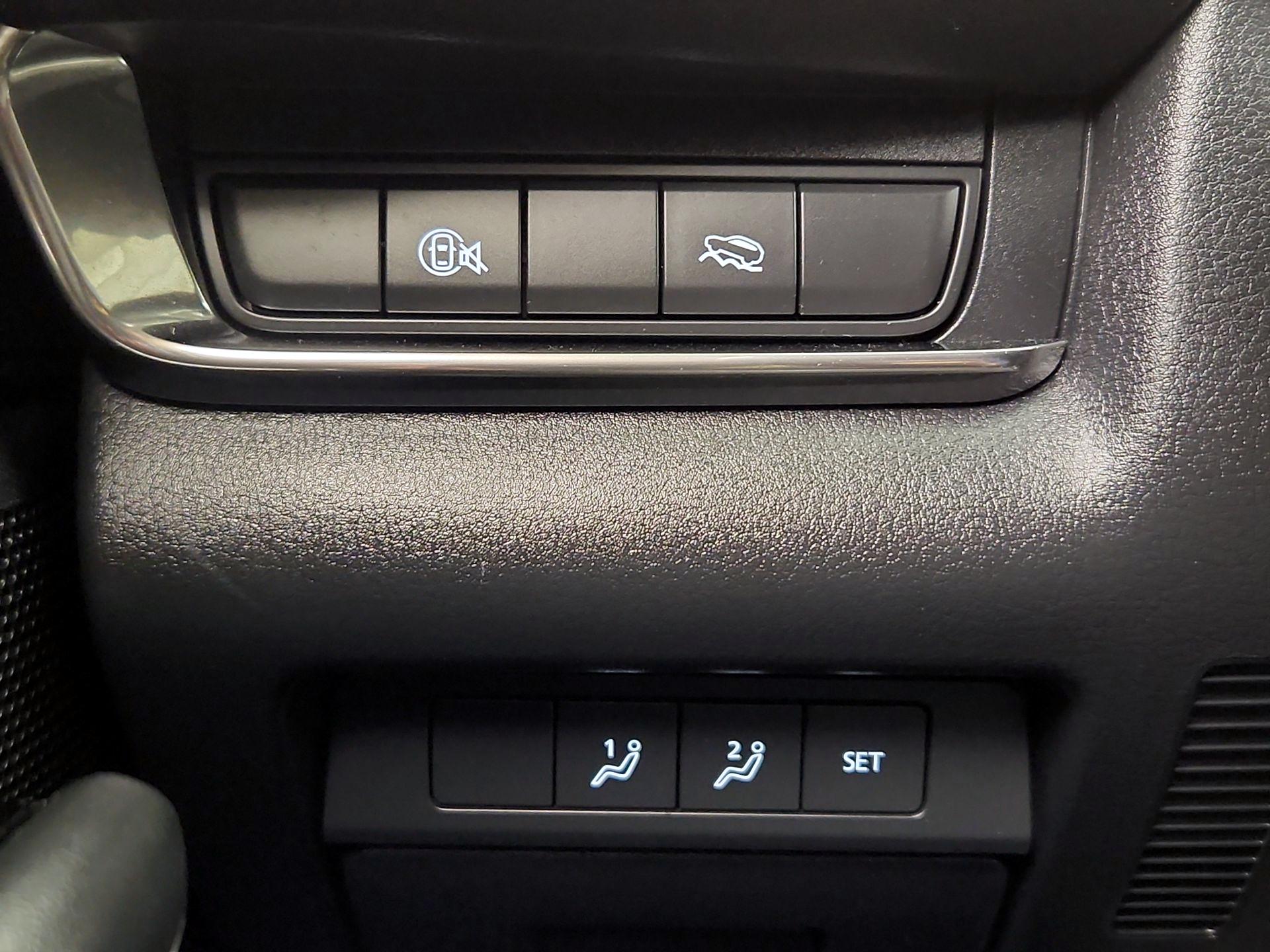 Thumbnail: 2025 Mazda CX-30 - 13