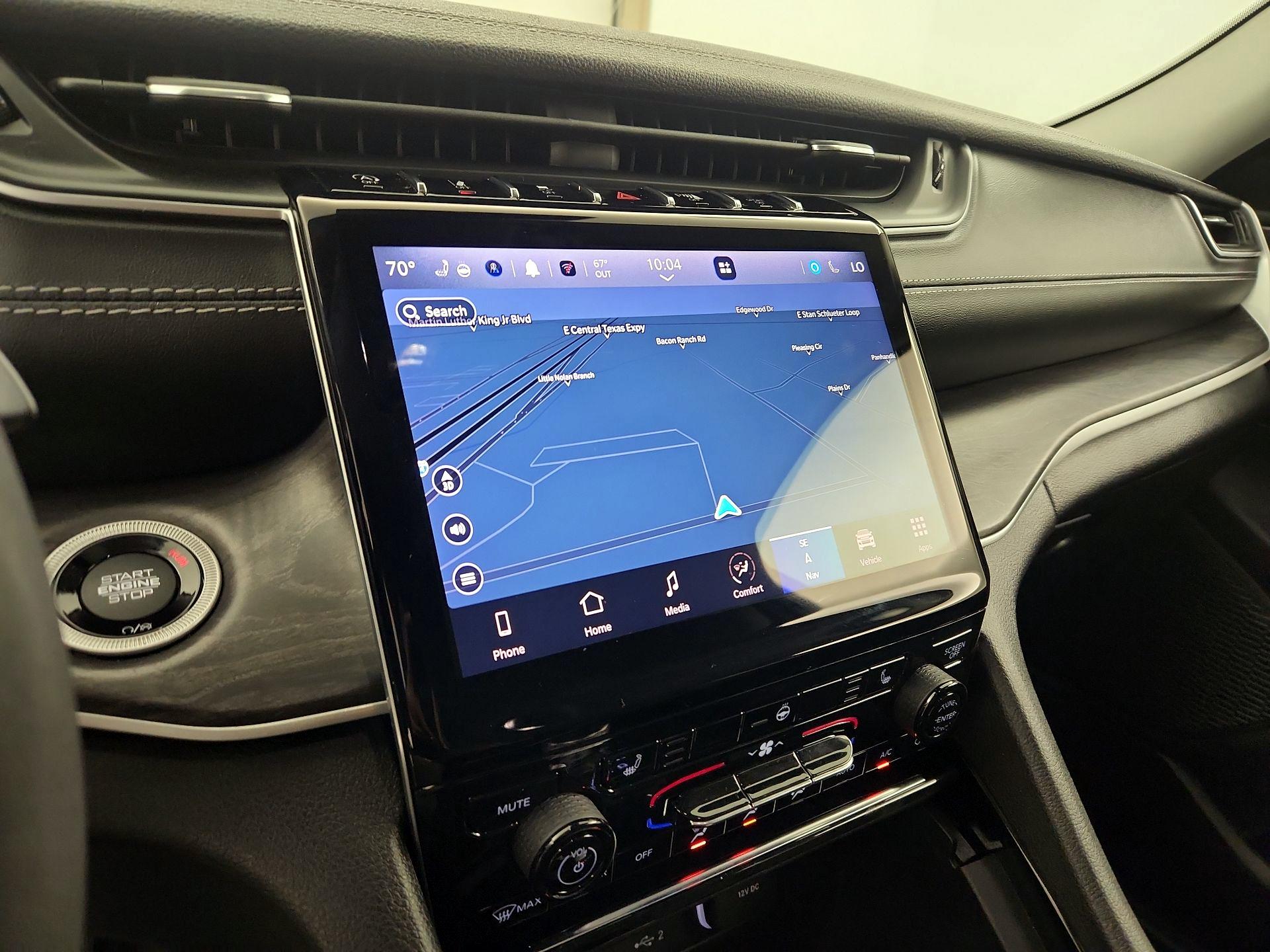 Thumbnail: 2023 Jeep Grand Cherokee - 14