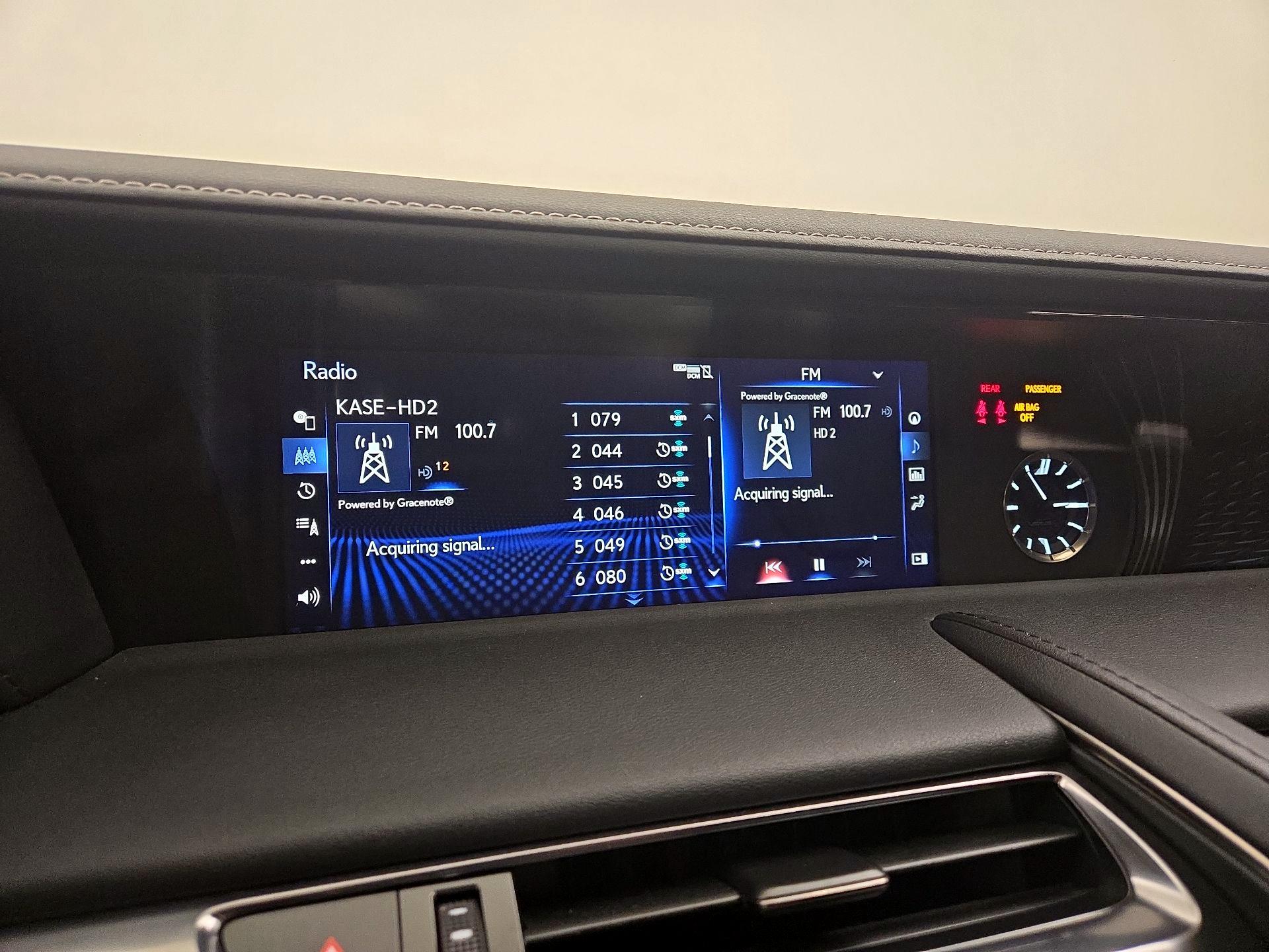 Thumbnail: 2018 Lexus LC - 16