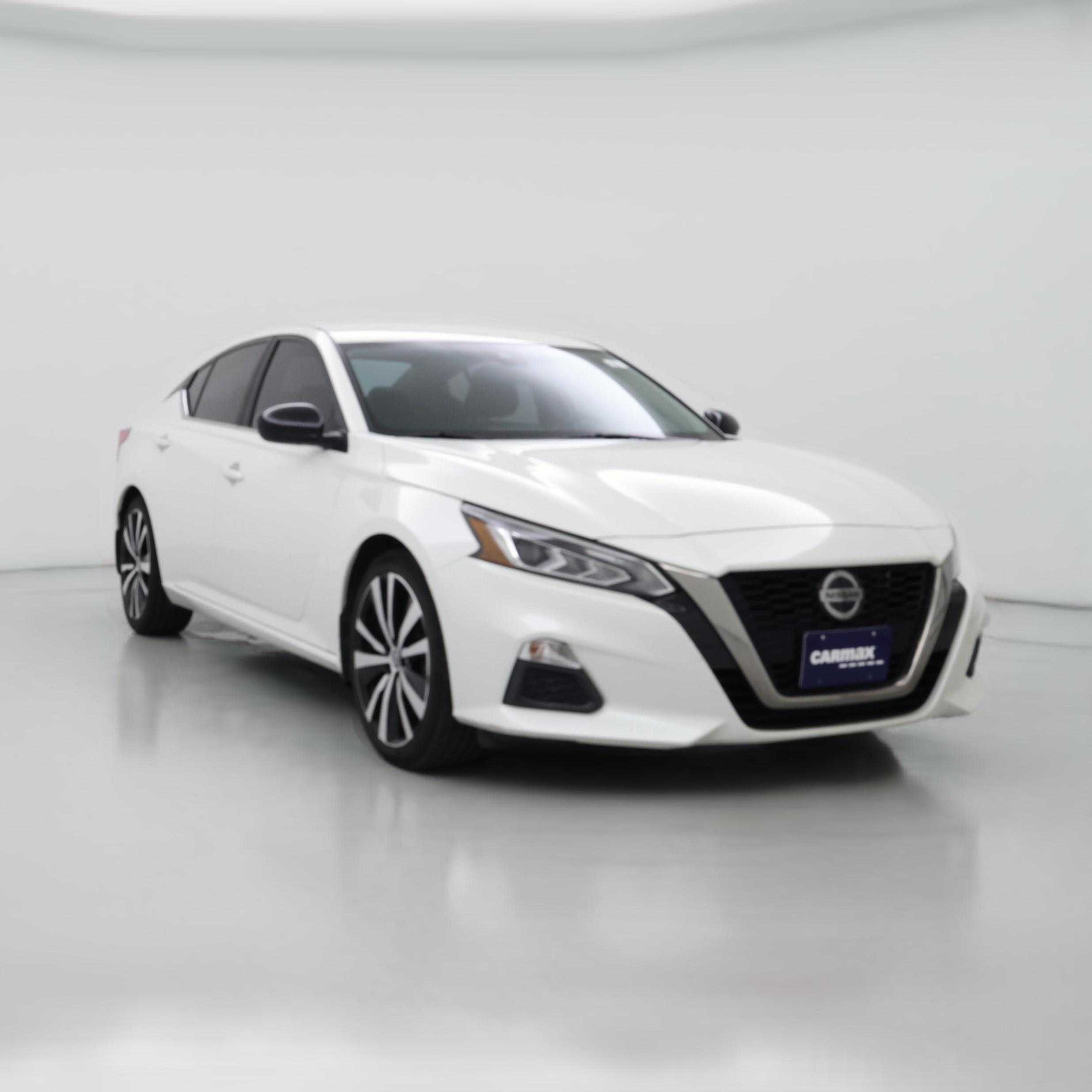Thumbnail: 2020 Nissan Altima - 1