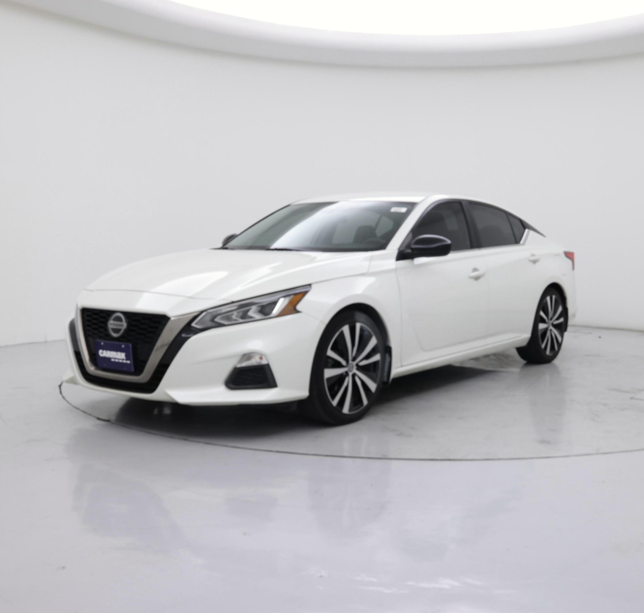 Thumbnail: 2020 Nissan Altima - 4