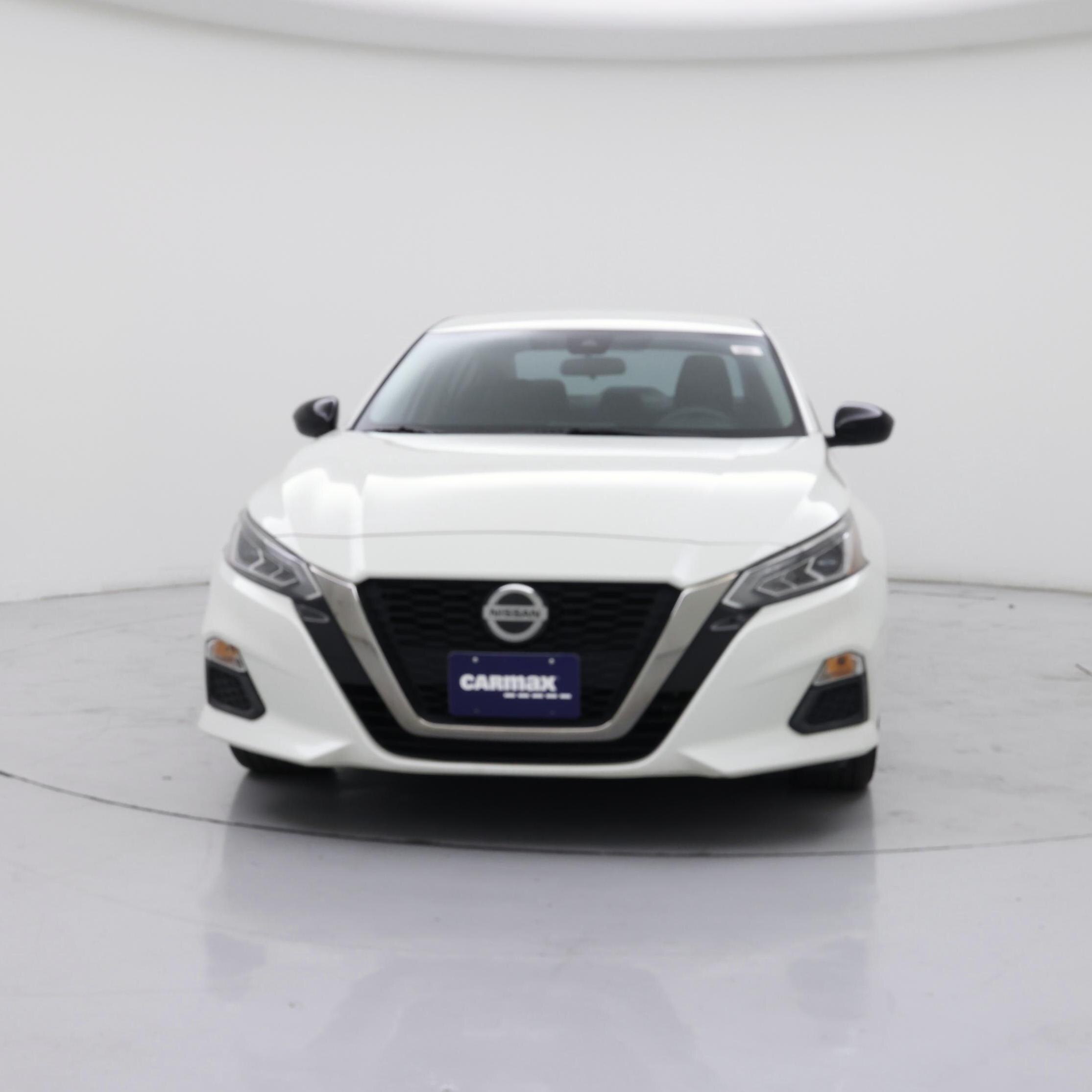 Thumbnail: 2020 Nissan Altima - 5