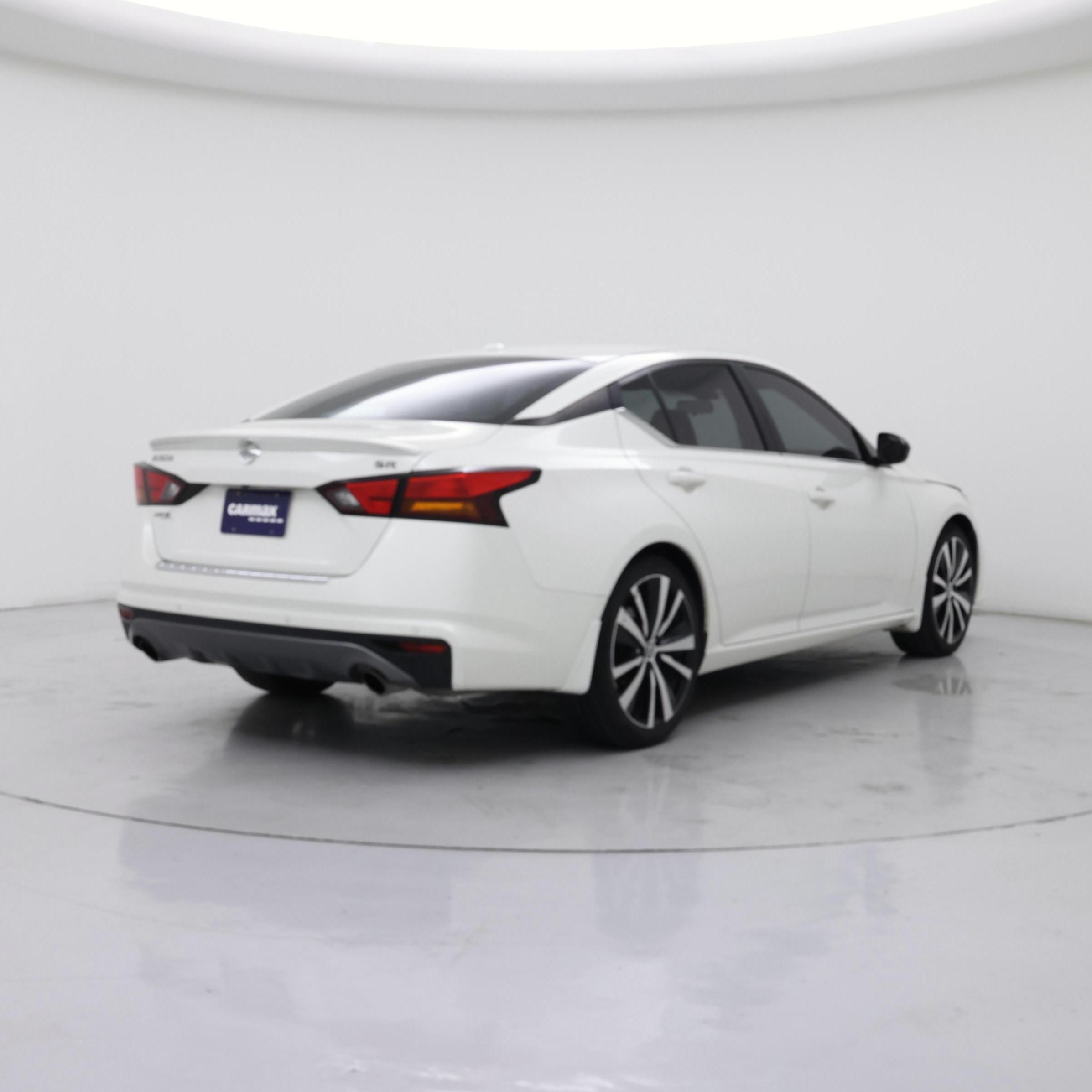 Thumbnail: 2020 Nissan Altima - 8