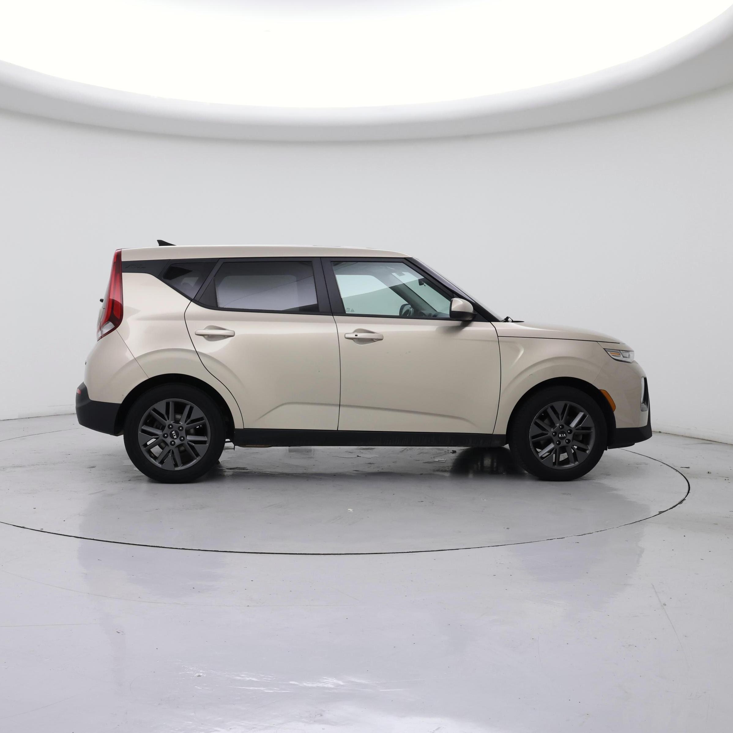 Thumbnail: 2020 Kia Soul - 7