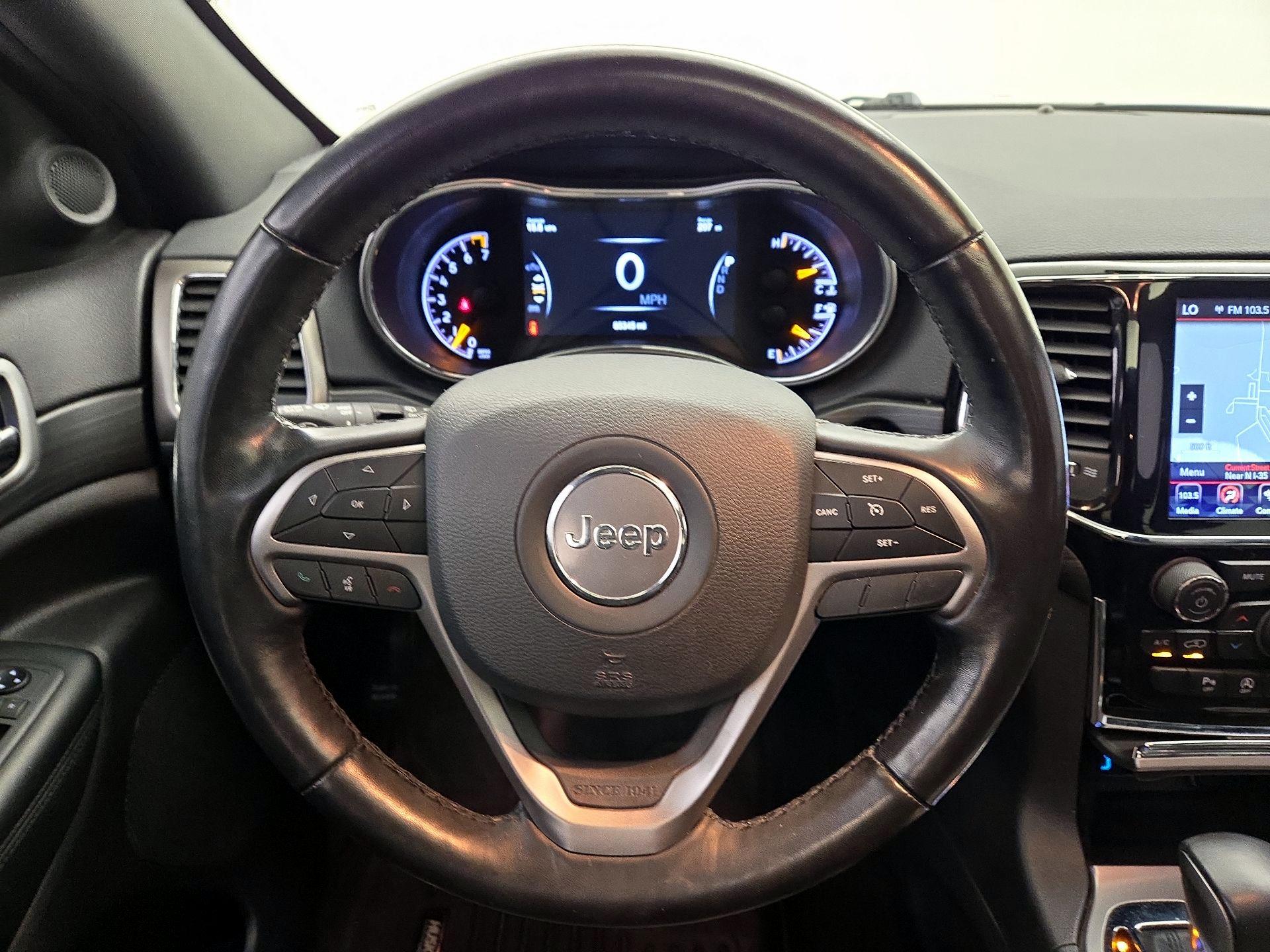 Thumbnail: 2020 Jeep Grand Cherokee - 10