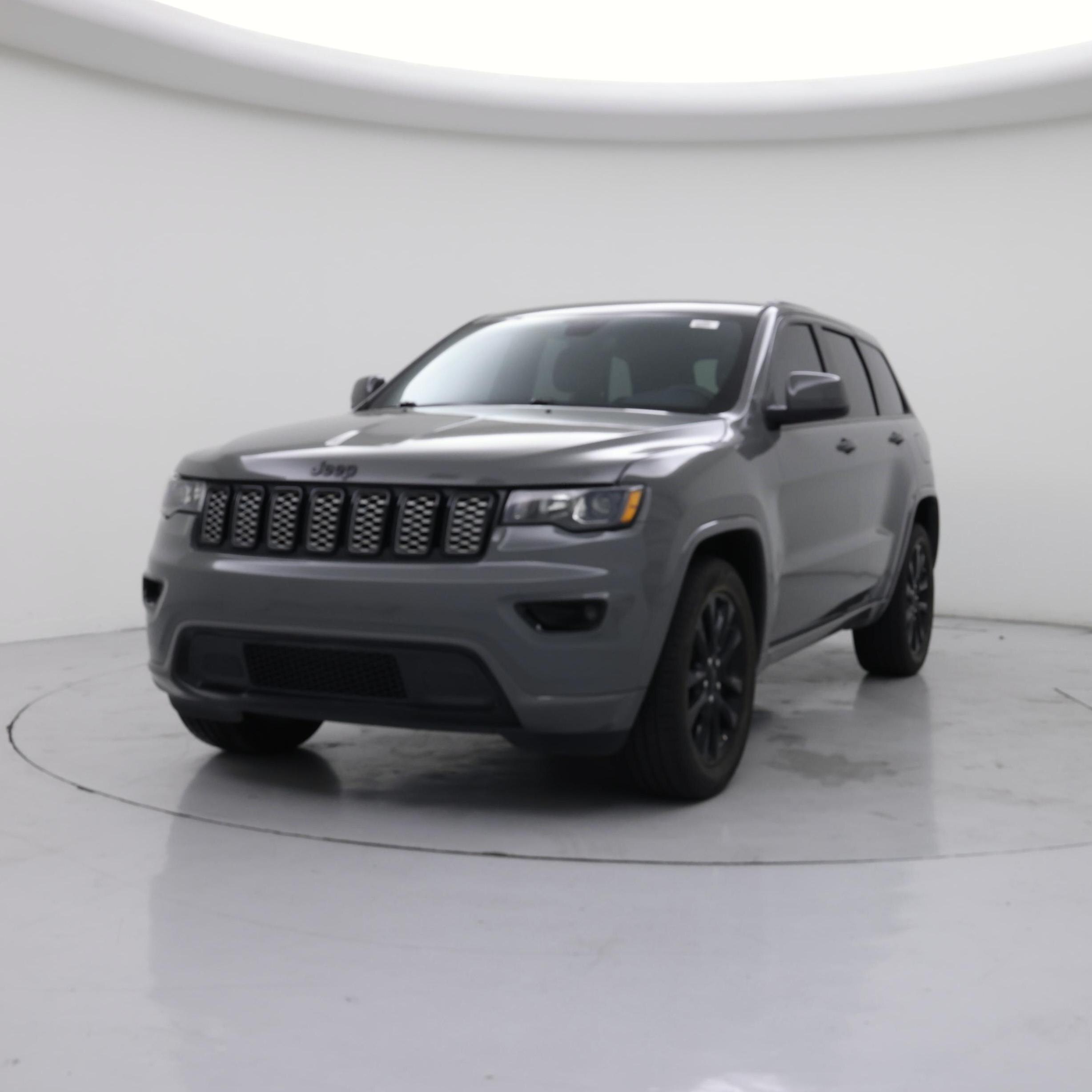 Thumbnail: 2020 Jeep Grand Cherokee - 4