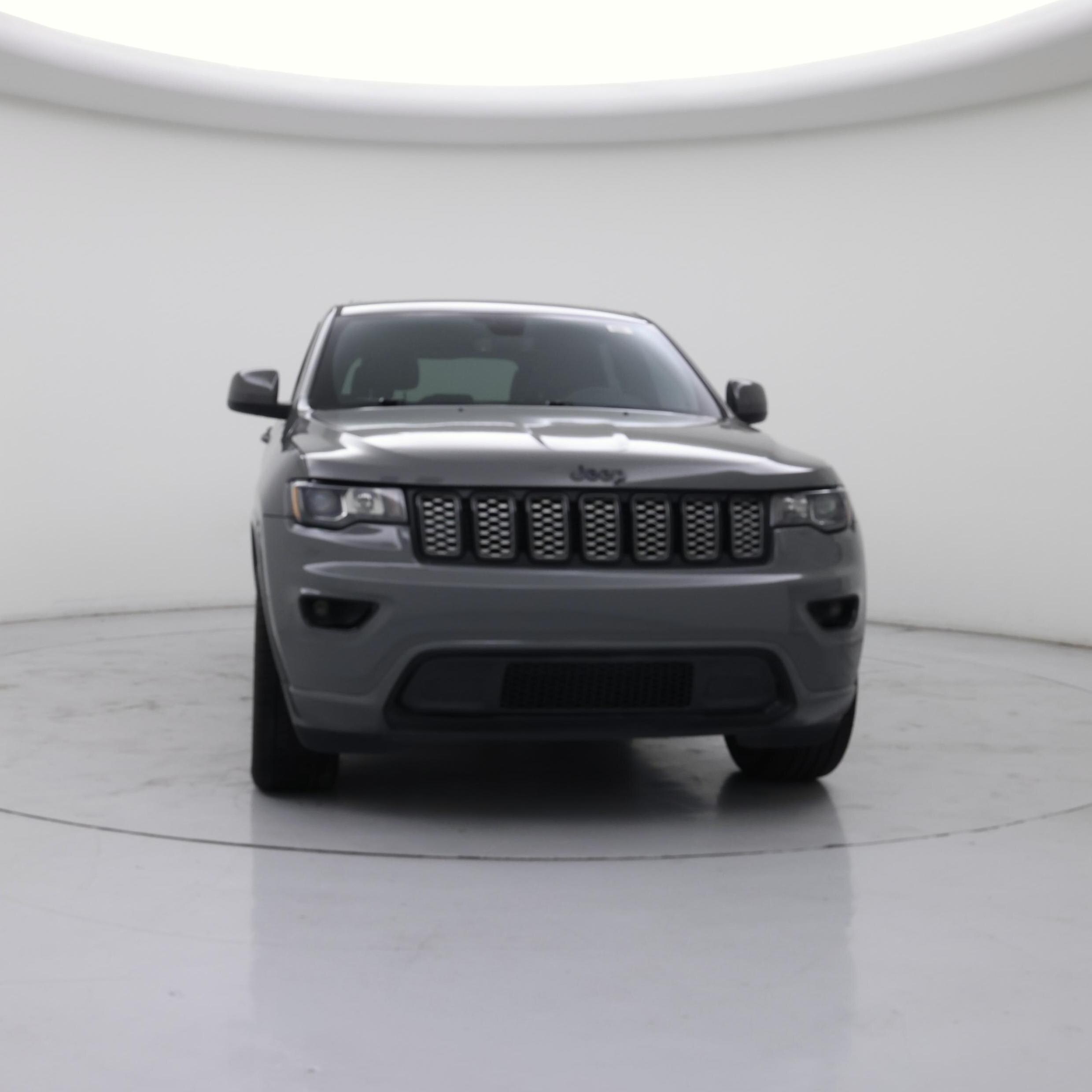 Thumbnail: 2020 Jeep Grand Cherokee - 5