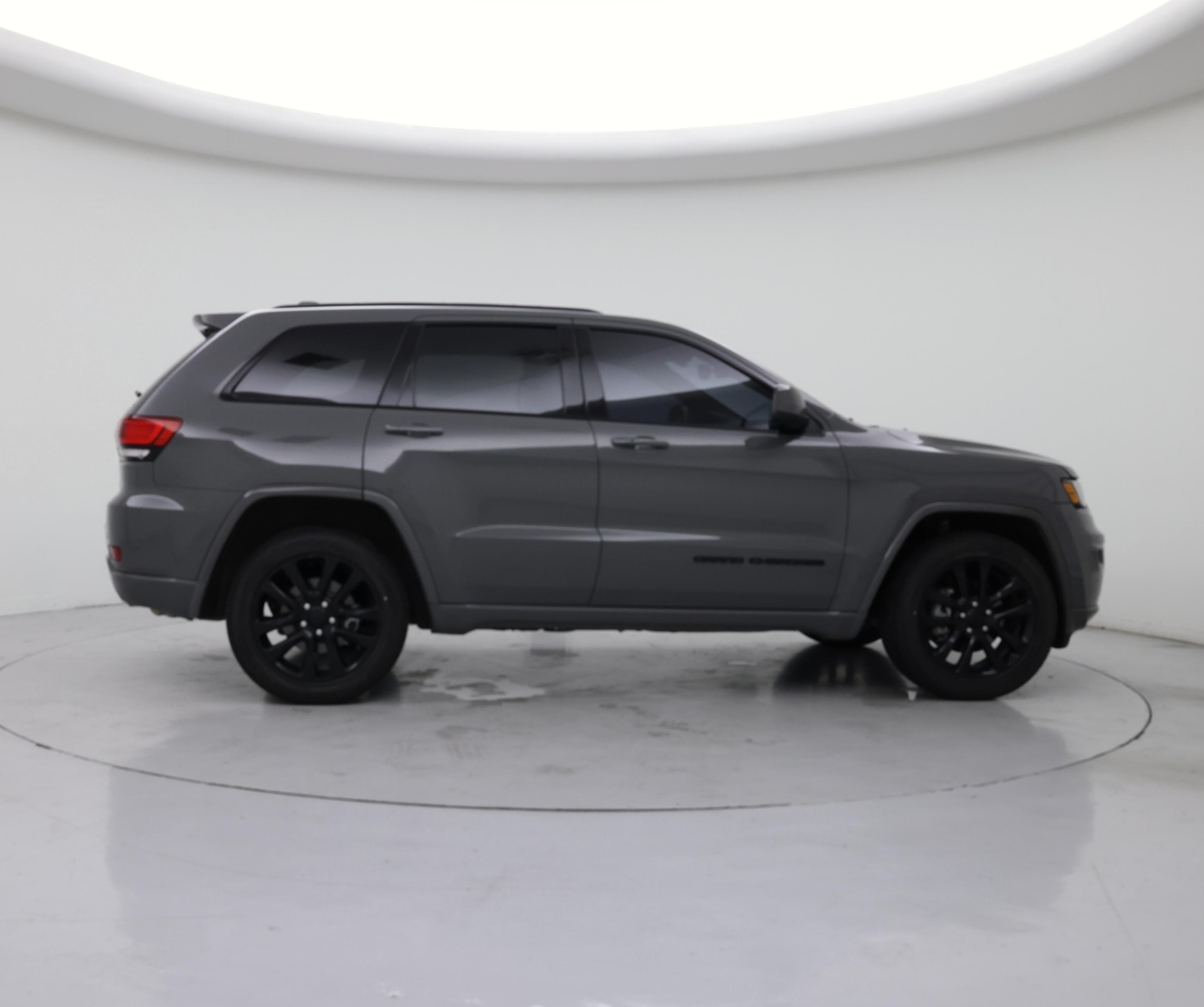 Thumbnail: 2020 Jeep Grand Cherokee - 7