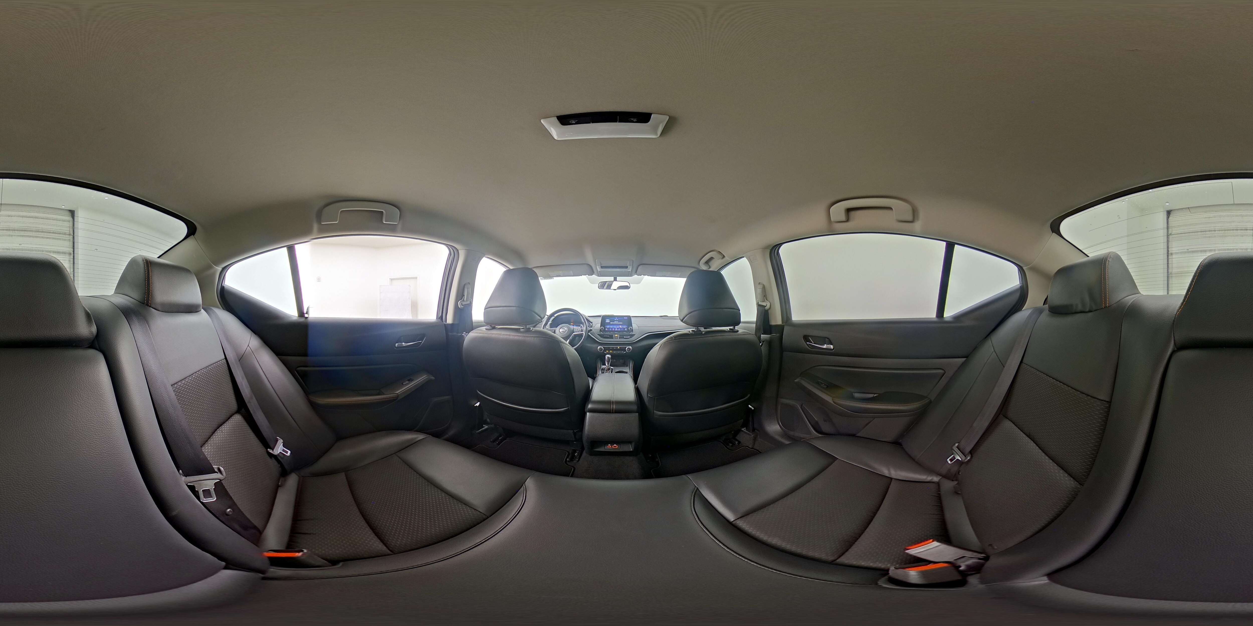 2019 Nissan Altima SR - Photo 25