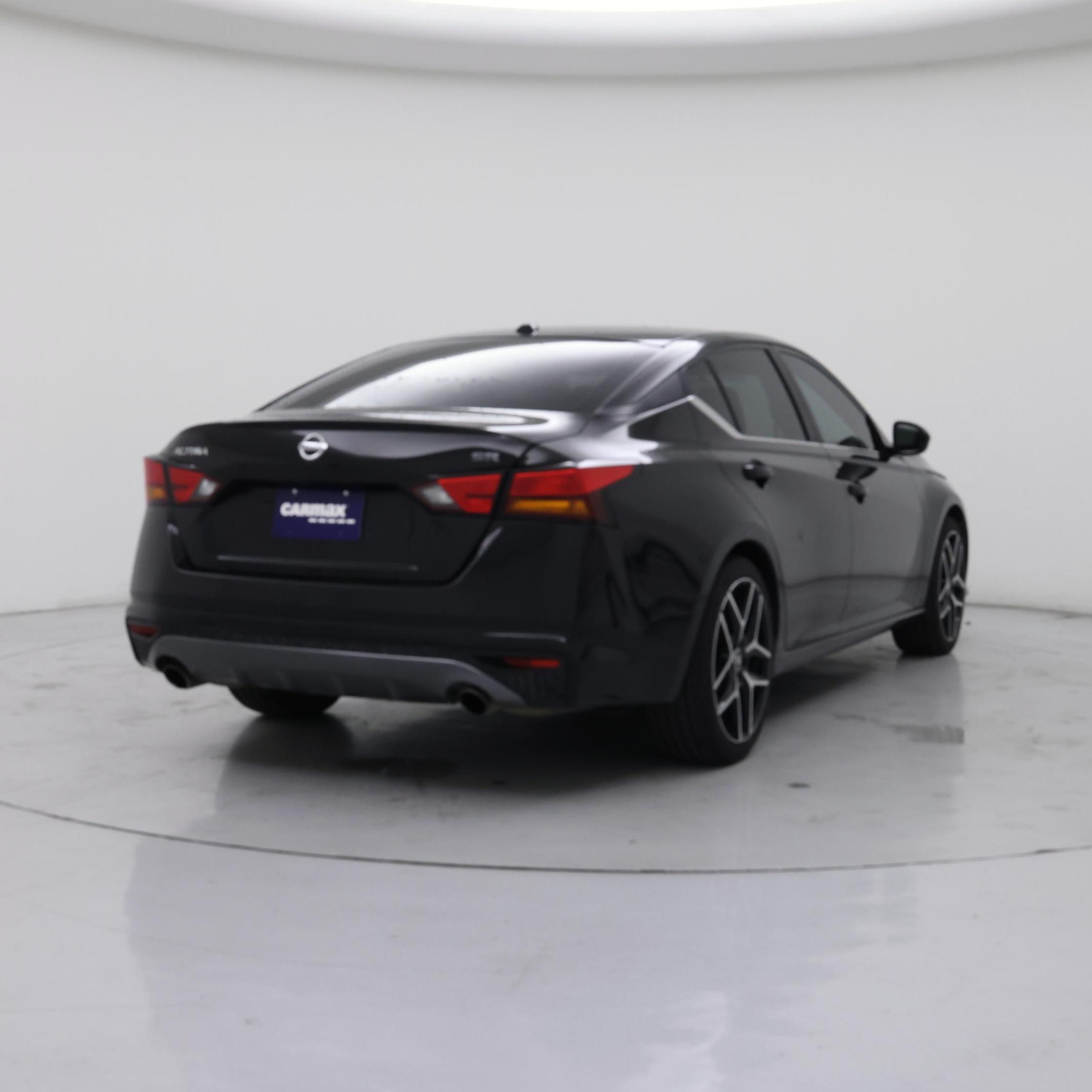 Thumbnail: 2019 Nissan Altima - 8