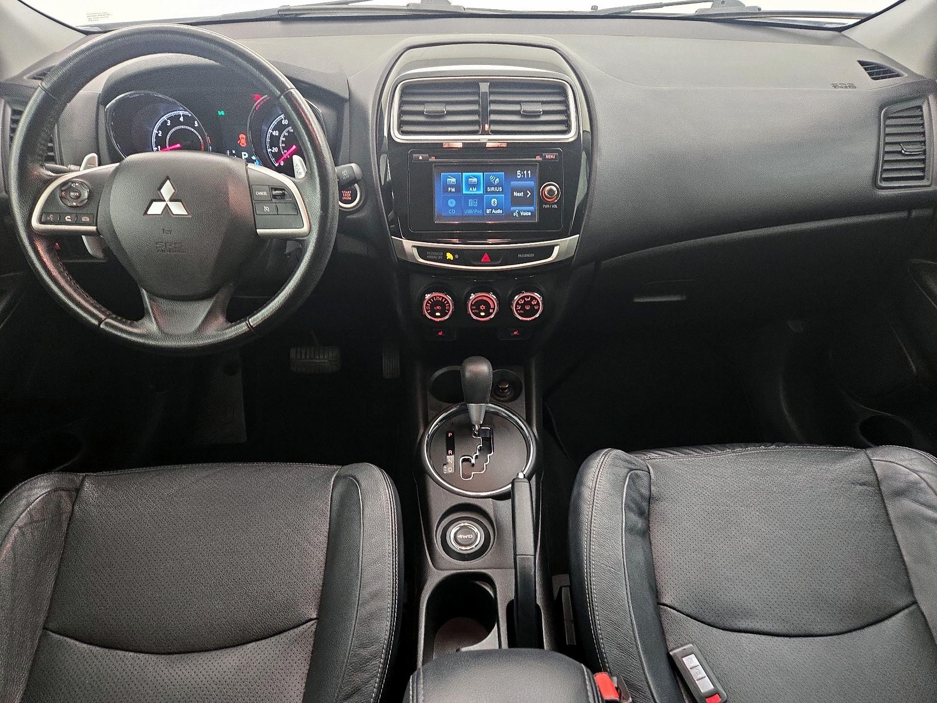 Thumbnail: 2015 Mitsubishi Outlander Sport - 9