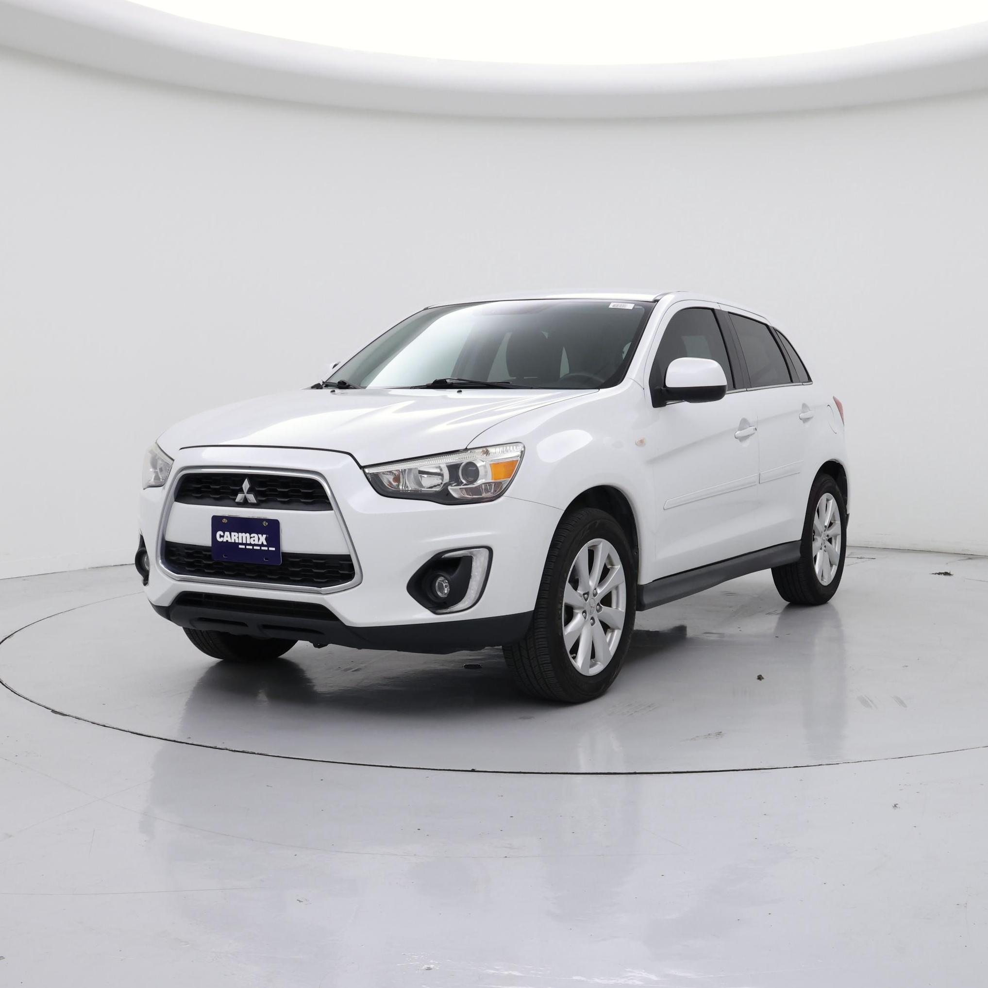 Thumbnail: 2015 Mitsubishi Outlander Sport - 4