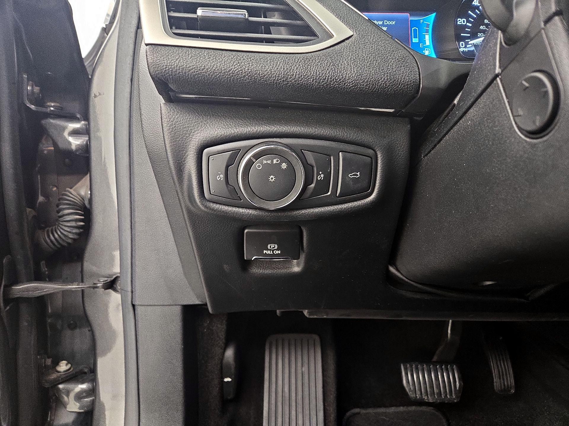 Thumbnail: 2017 Lincoln MKZ - 13