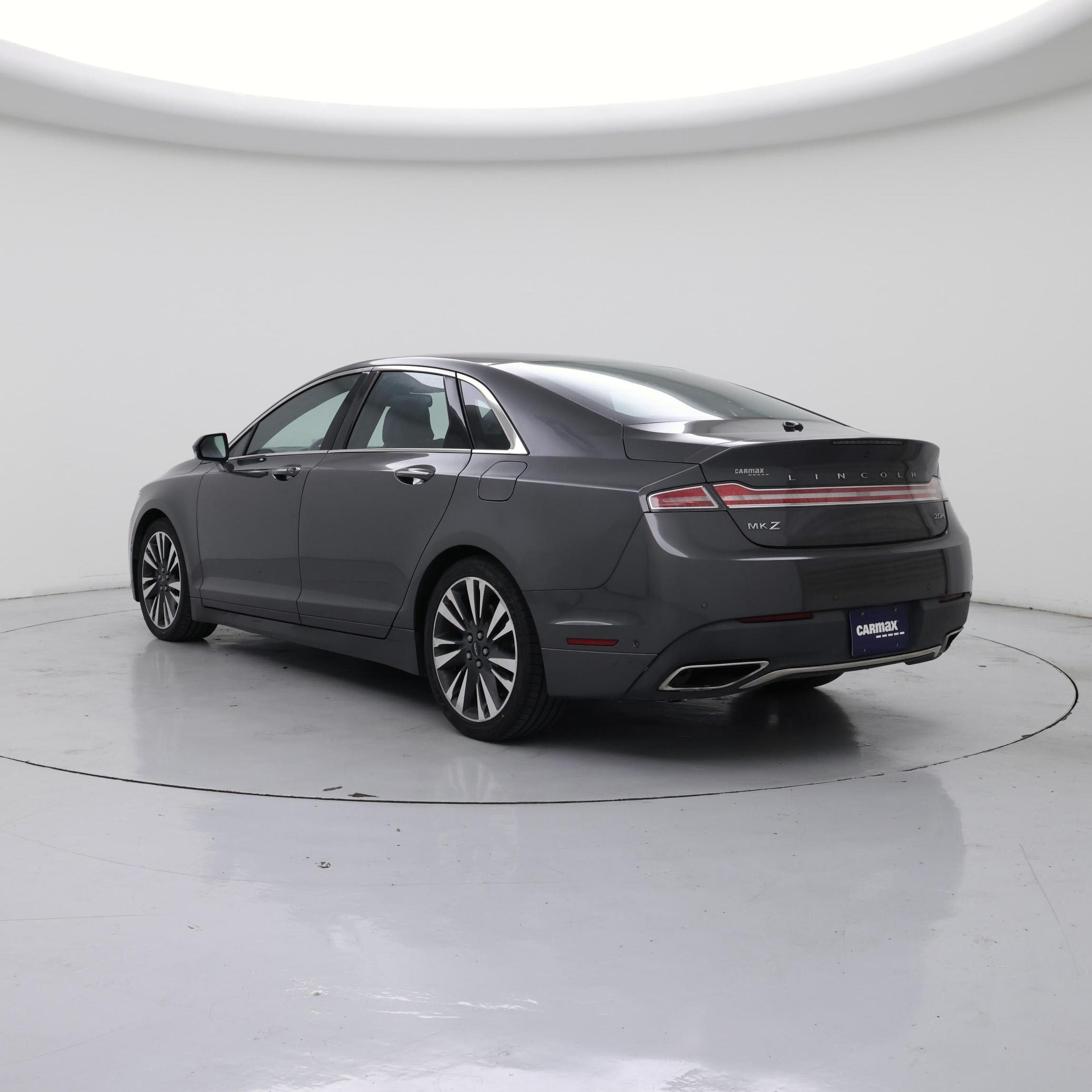 Thumbnail: 2017 Lincoln MKZ - 2