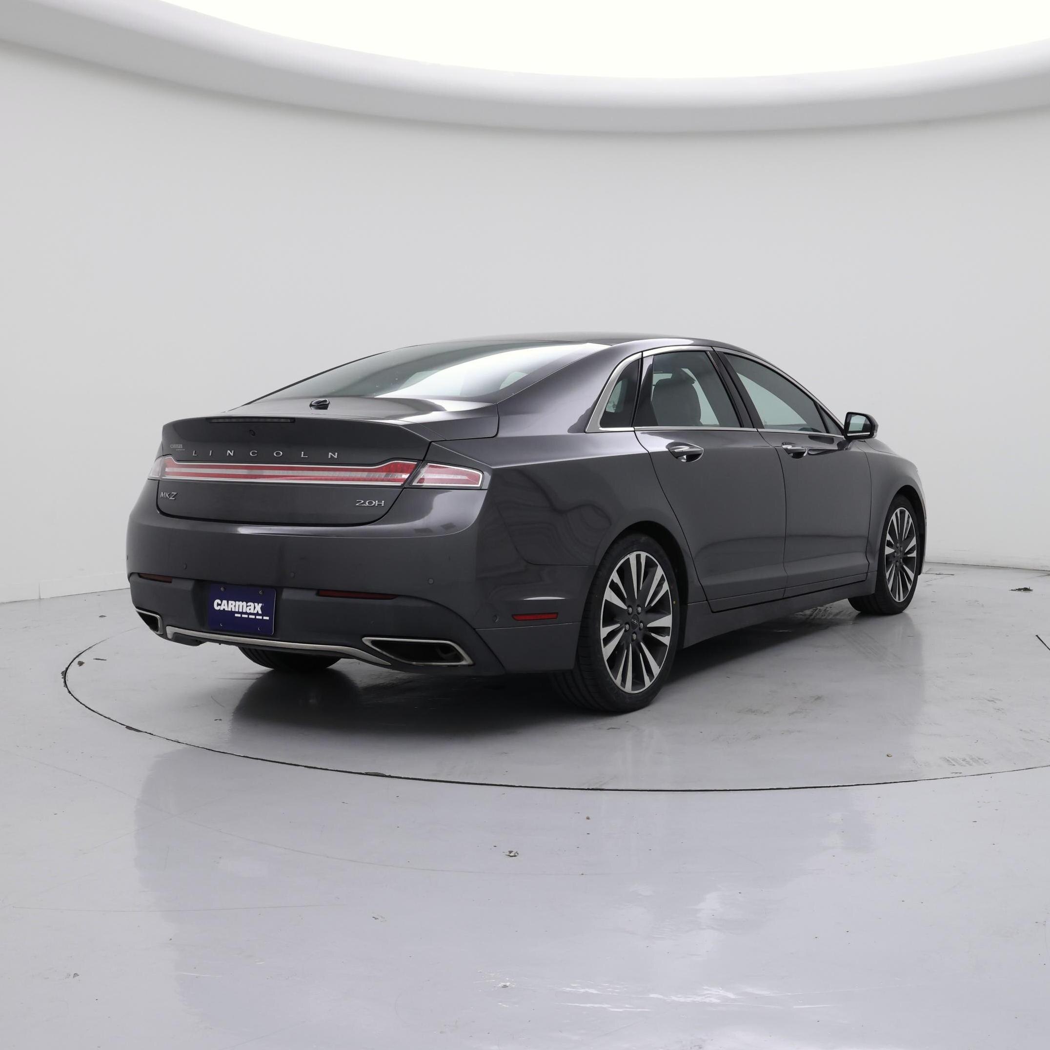 Thumbnail: 2017 Lincoln MKZ - 8