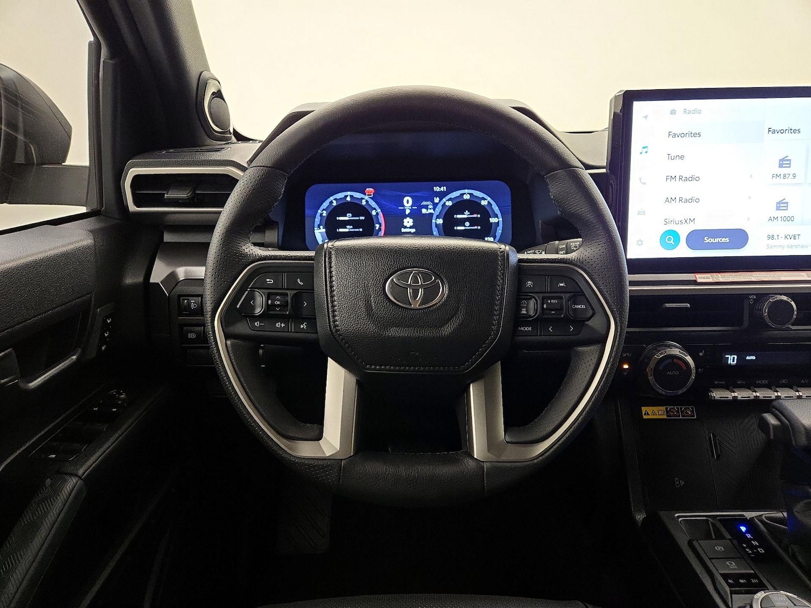 2026 Toyota 4Runner TRD Off-Road Premium - Photo 11
