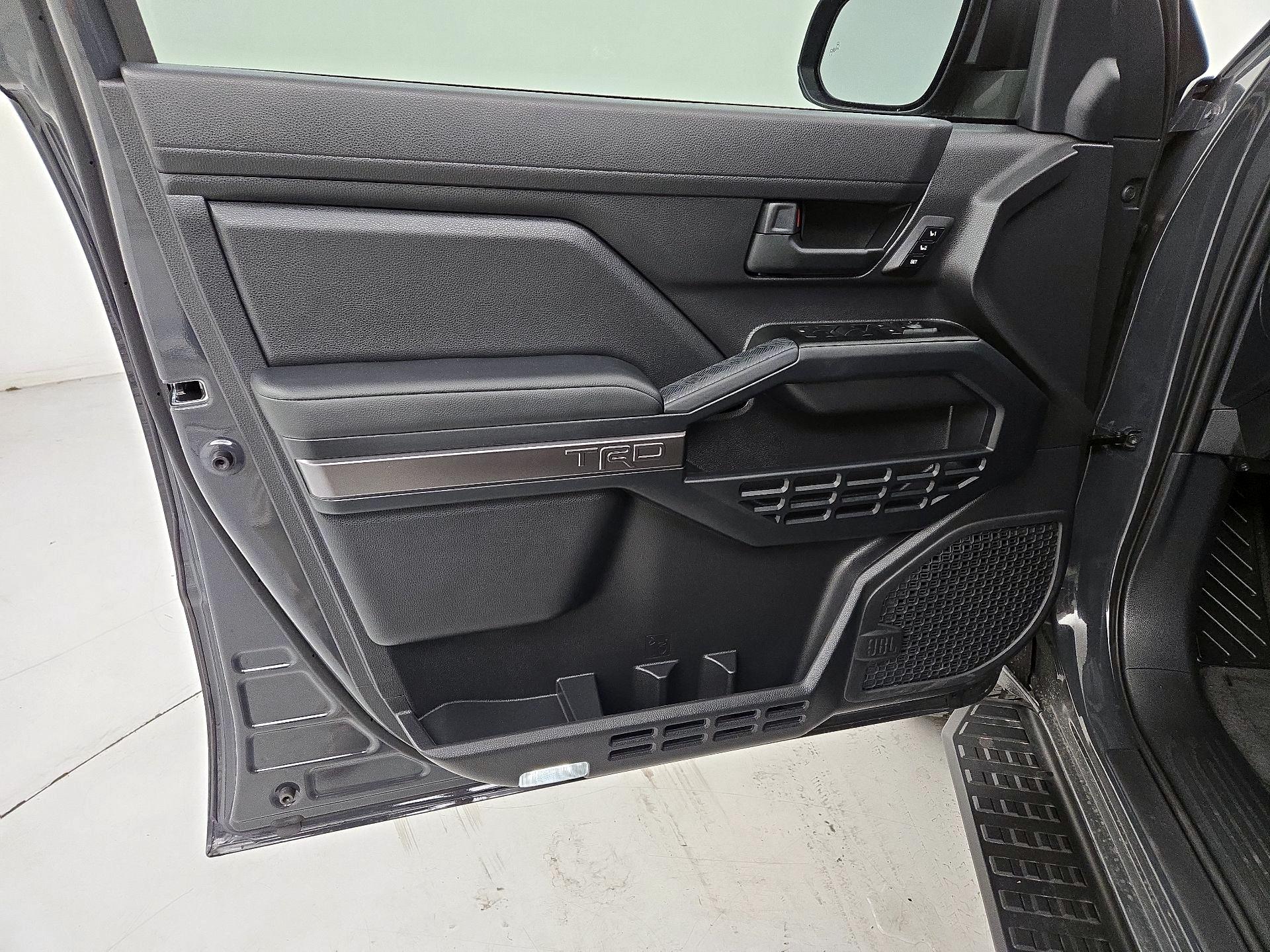 Thumbnail: 2026 Toyota 4Runner - 12