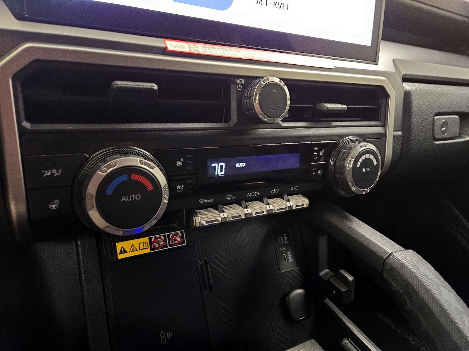 2026 Toyota 4Runner TRD Off-Road Premium - Photo 18