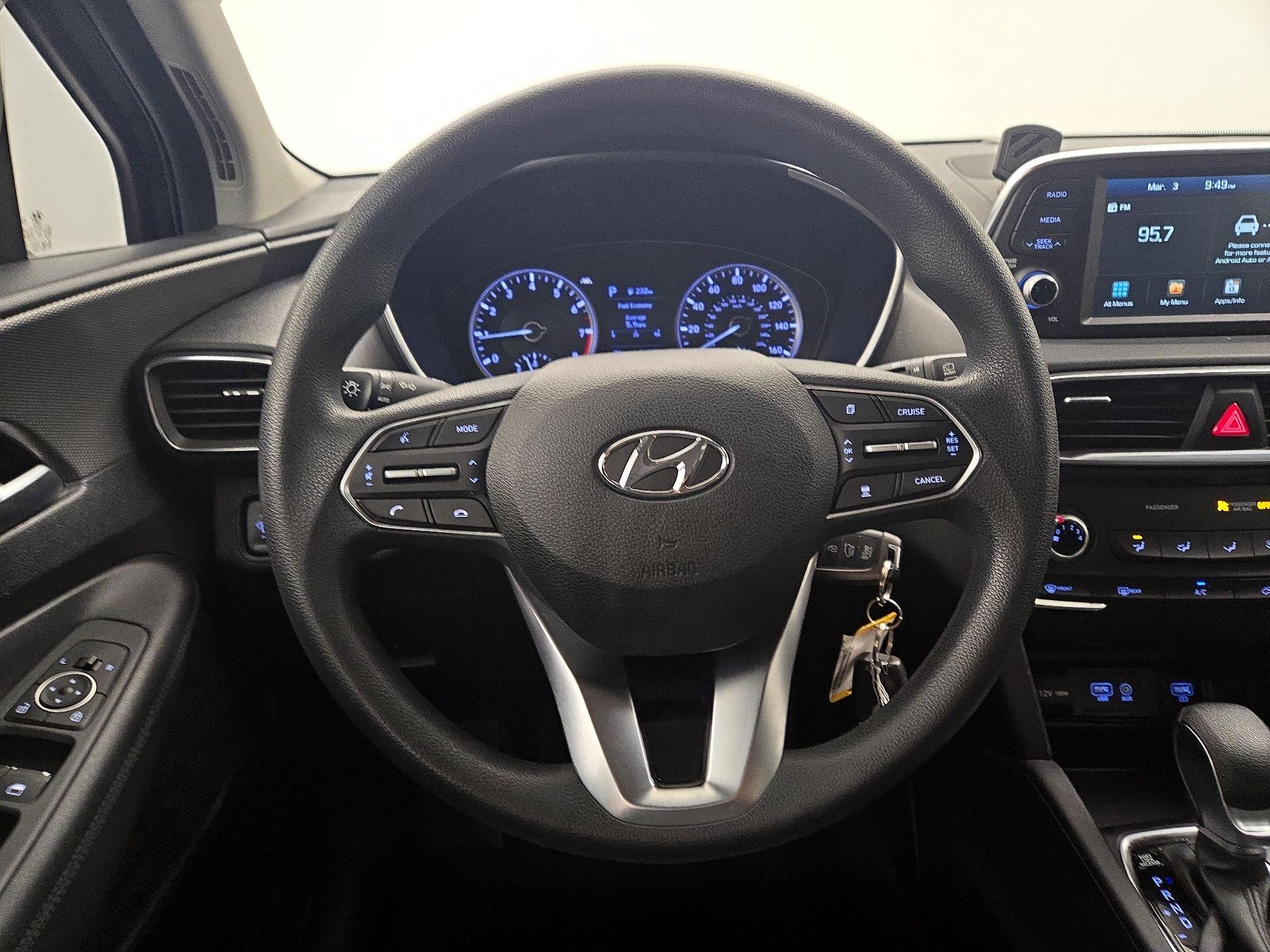 Thumbnail: 2019 Hyundai Santa Fe - 10