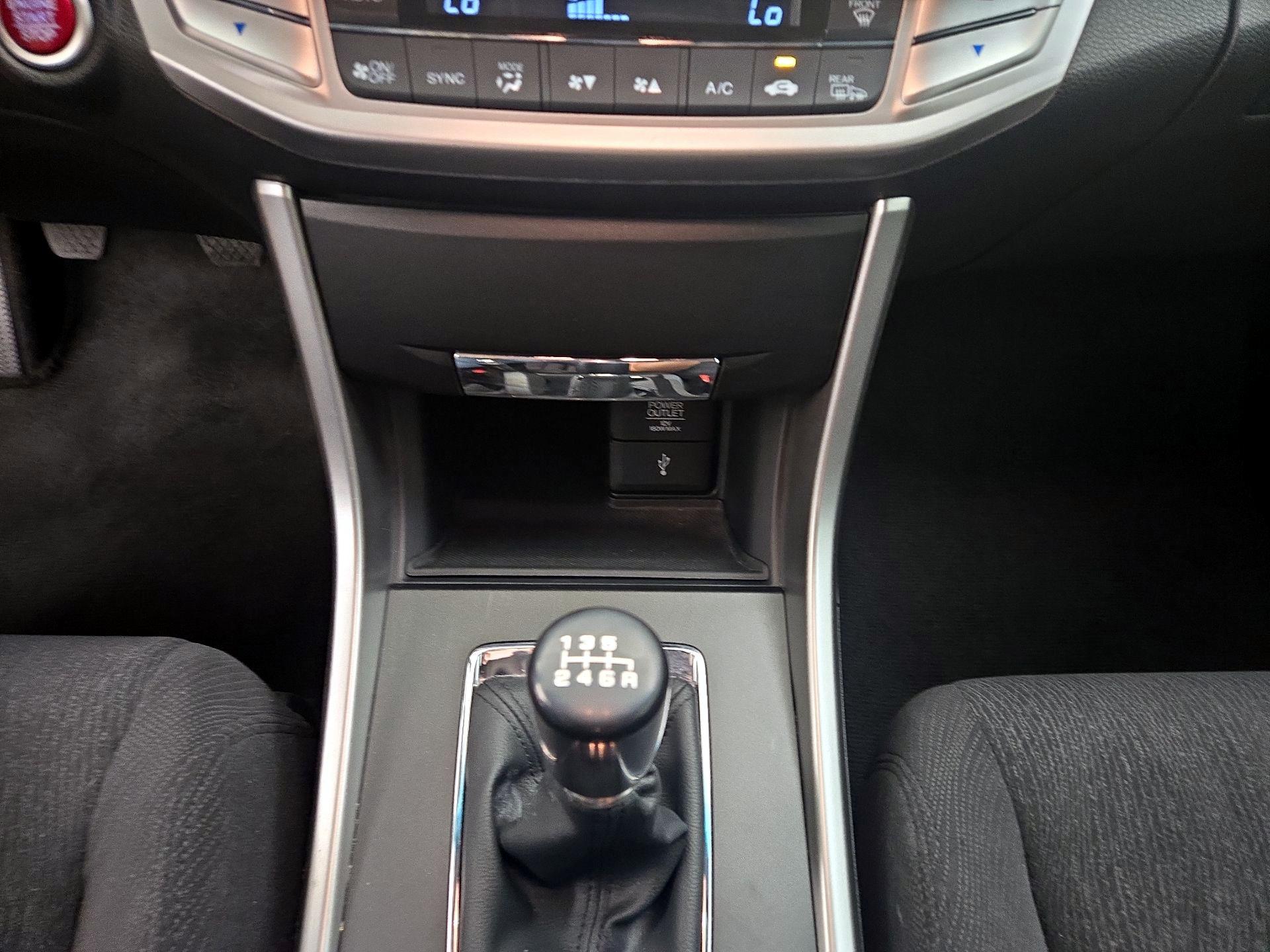 Thumbnail: 2014 Honda Accord - 17