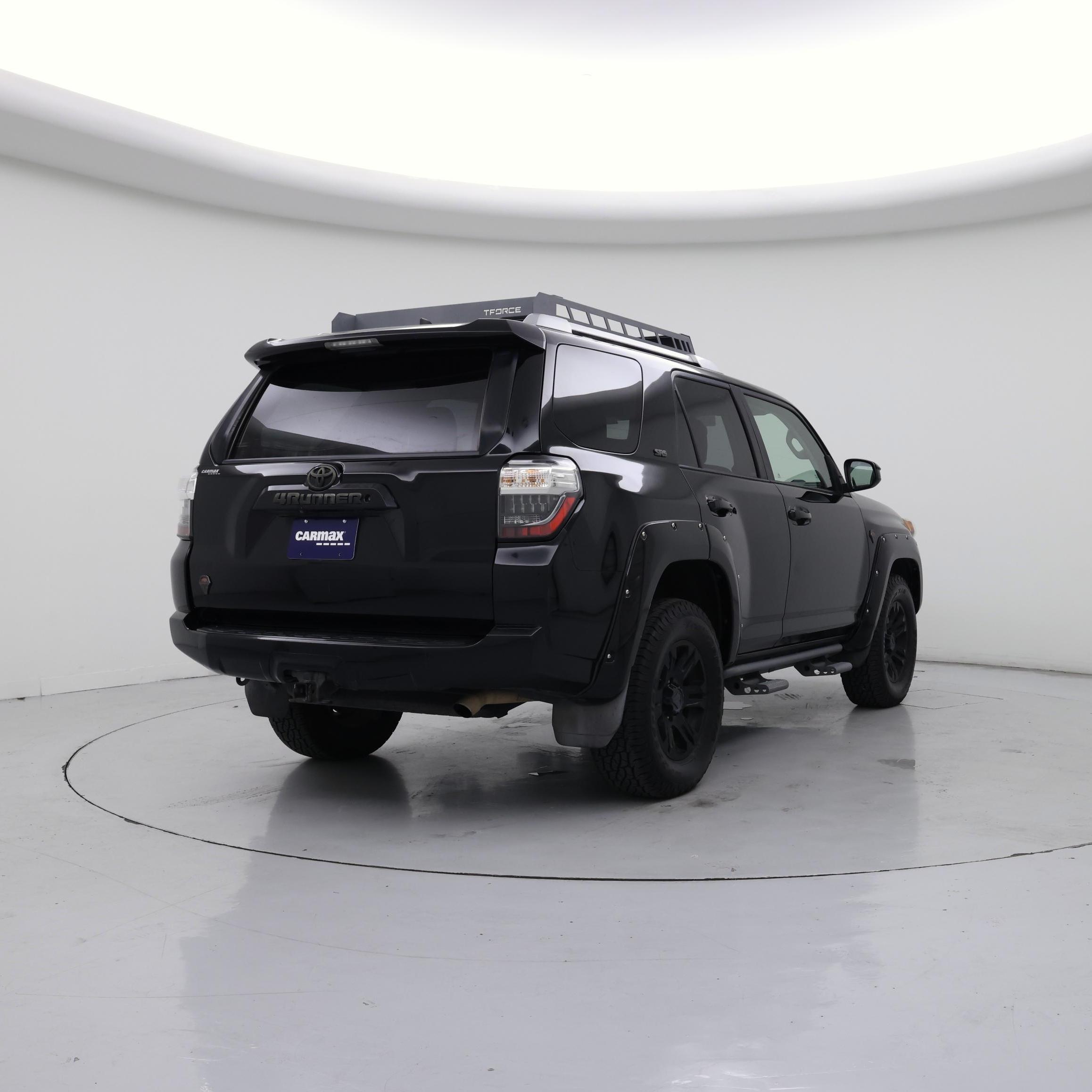 Thumbnail: 2016 Toyota 4Runner - 8