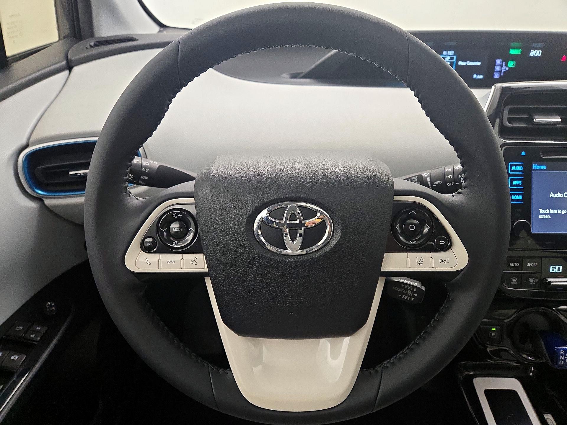 Thumbnail: 2017 Toyota Prius - 10