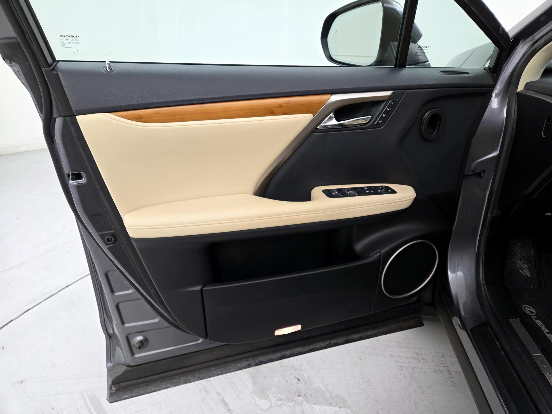 Thumbnail: 2021 Lexus RX - 12