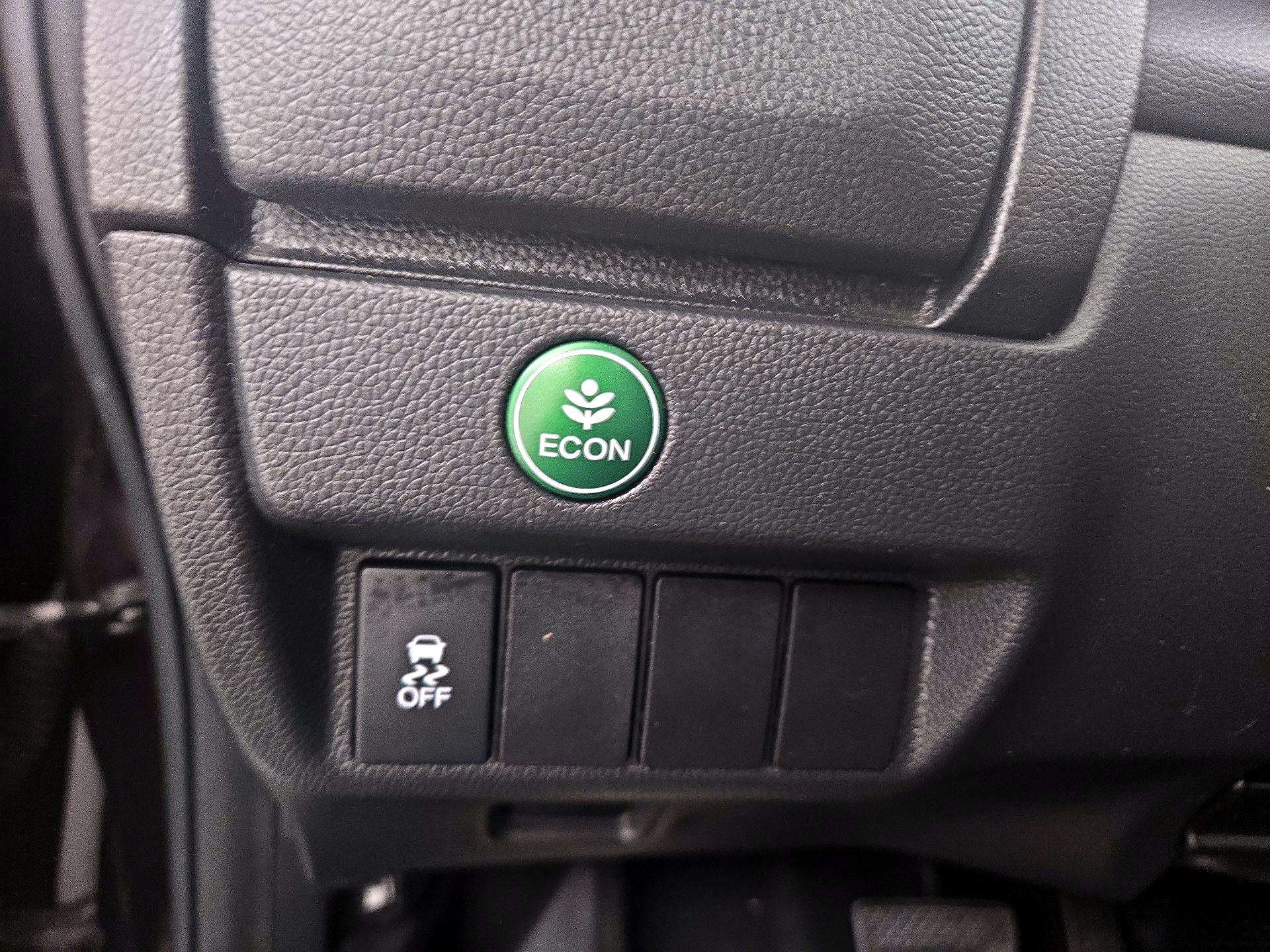 Thumbnail: 2015 Honda Fit - 13