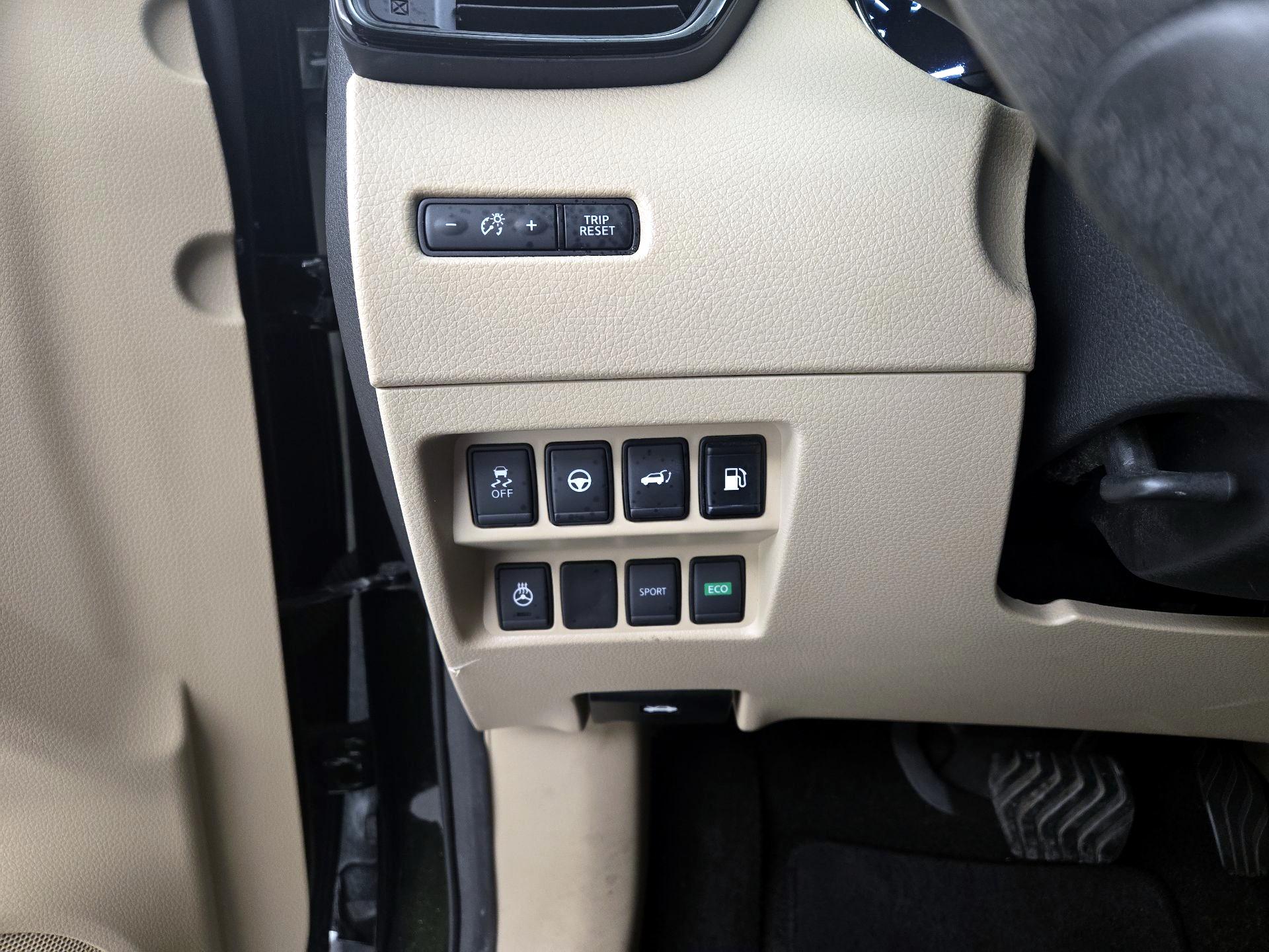 Thumbnail: 2019 Nissan Rogue - 13