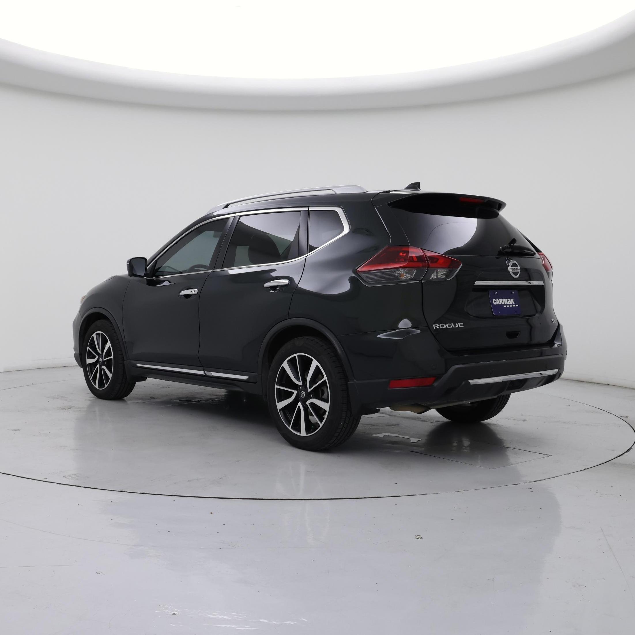 Thumbnail: 2019 Nissan Rogue - 2
