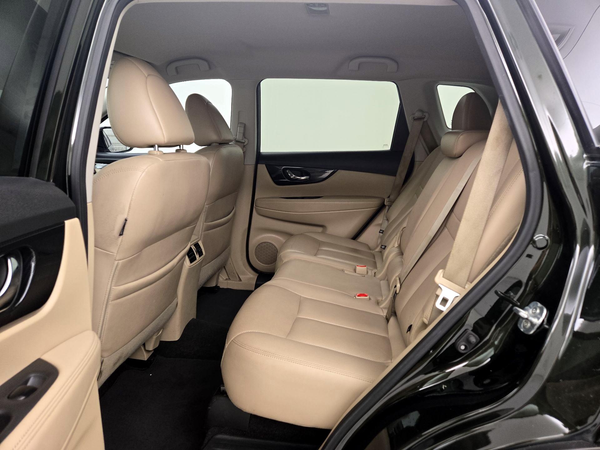 Thumbnail: 2019 Nissan Rogue - 20