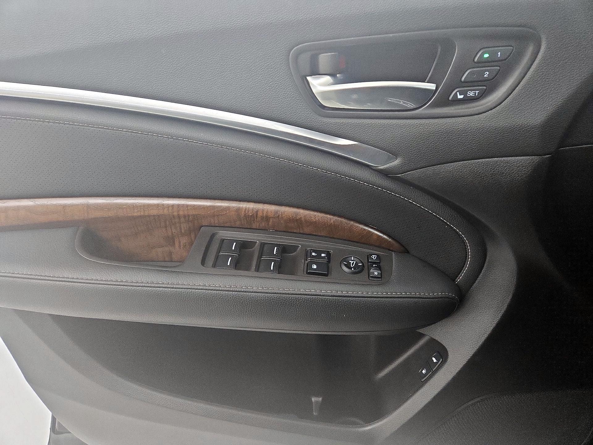 Thumbnail: 2020 Acura MDX - 12