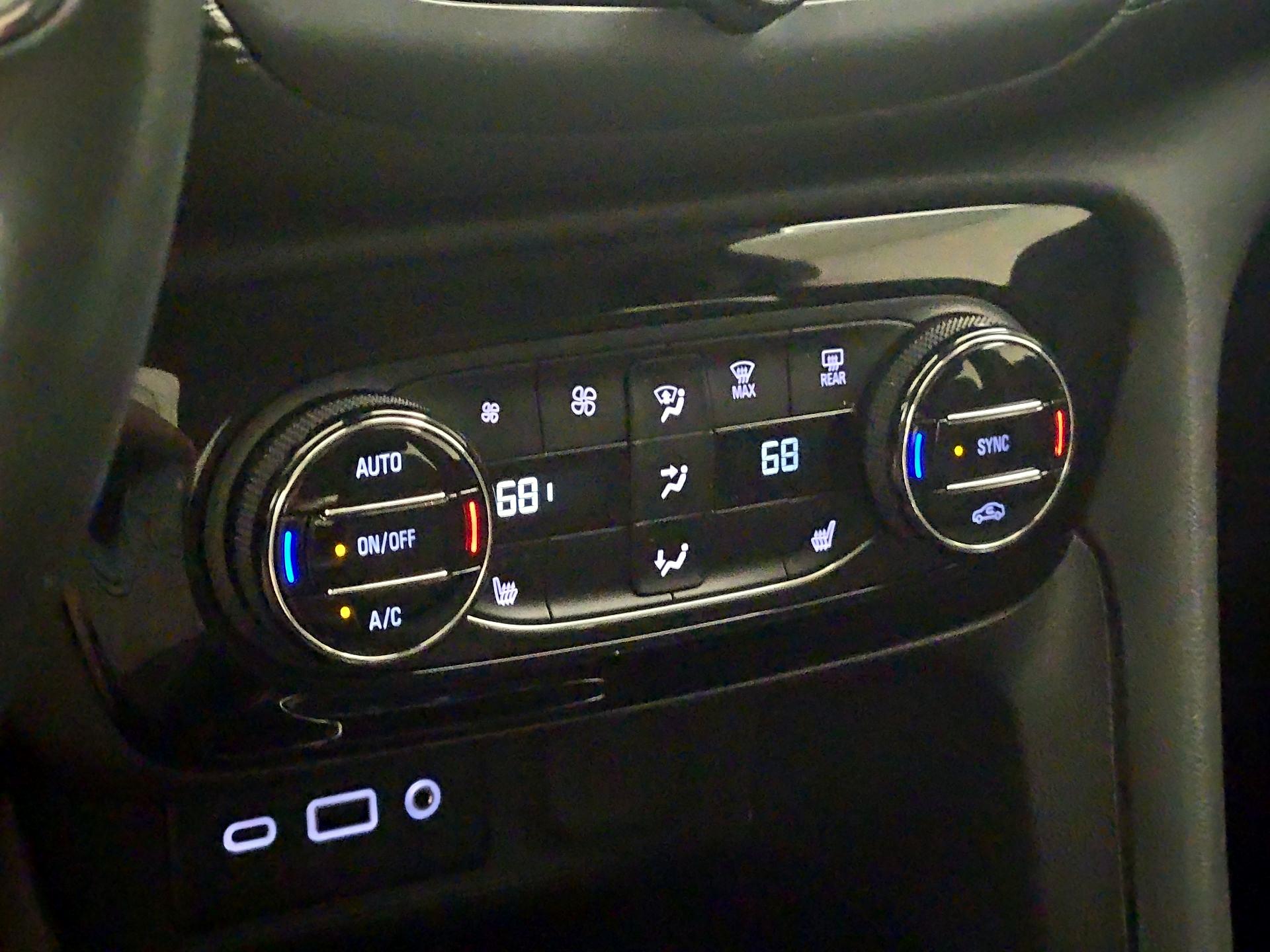 Thumbnail: 2023 Buick Encore GX - 16