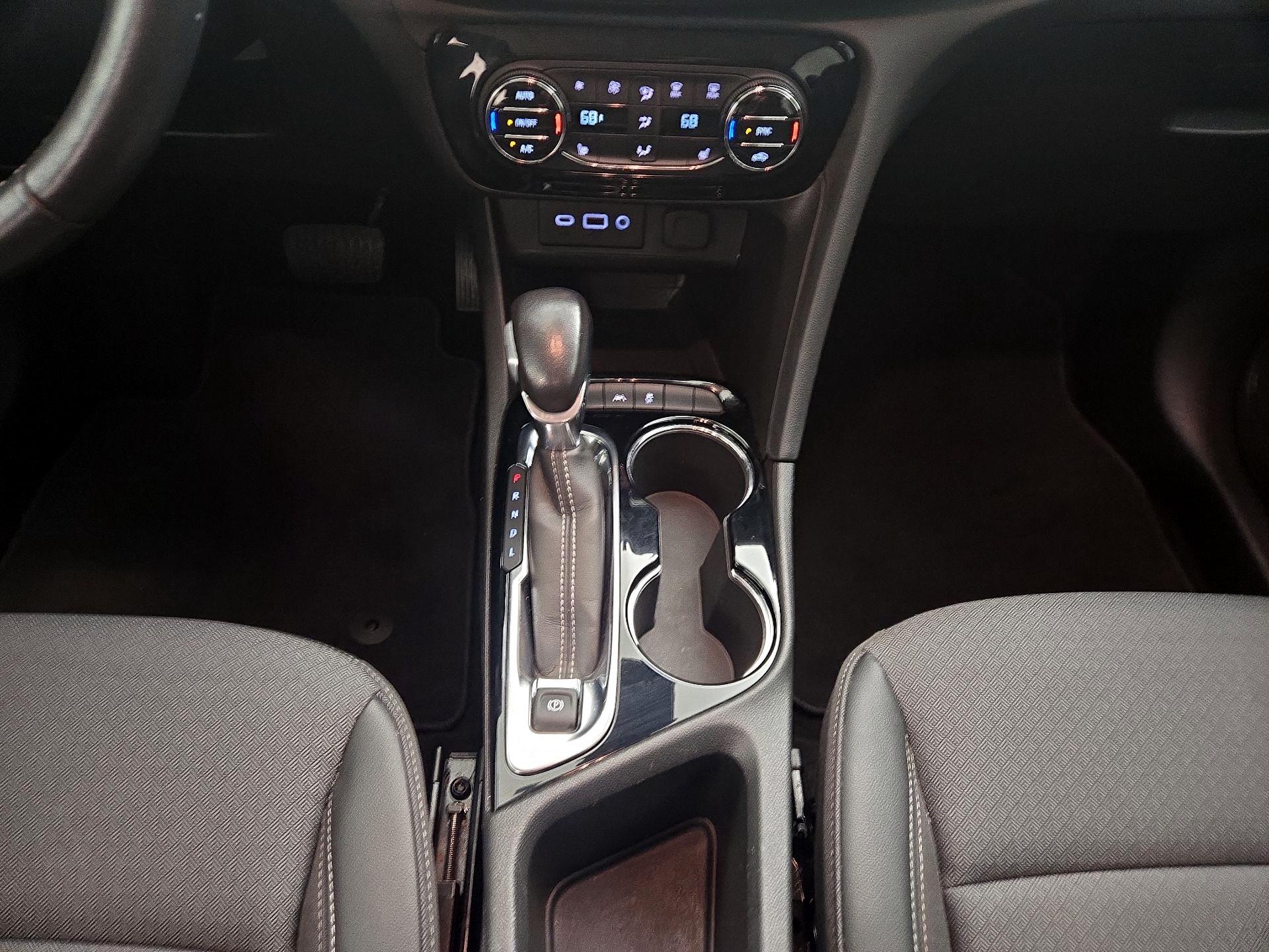 Thumbnail: 2023 Buick Encore GX - 17