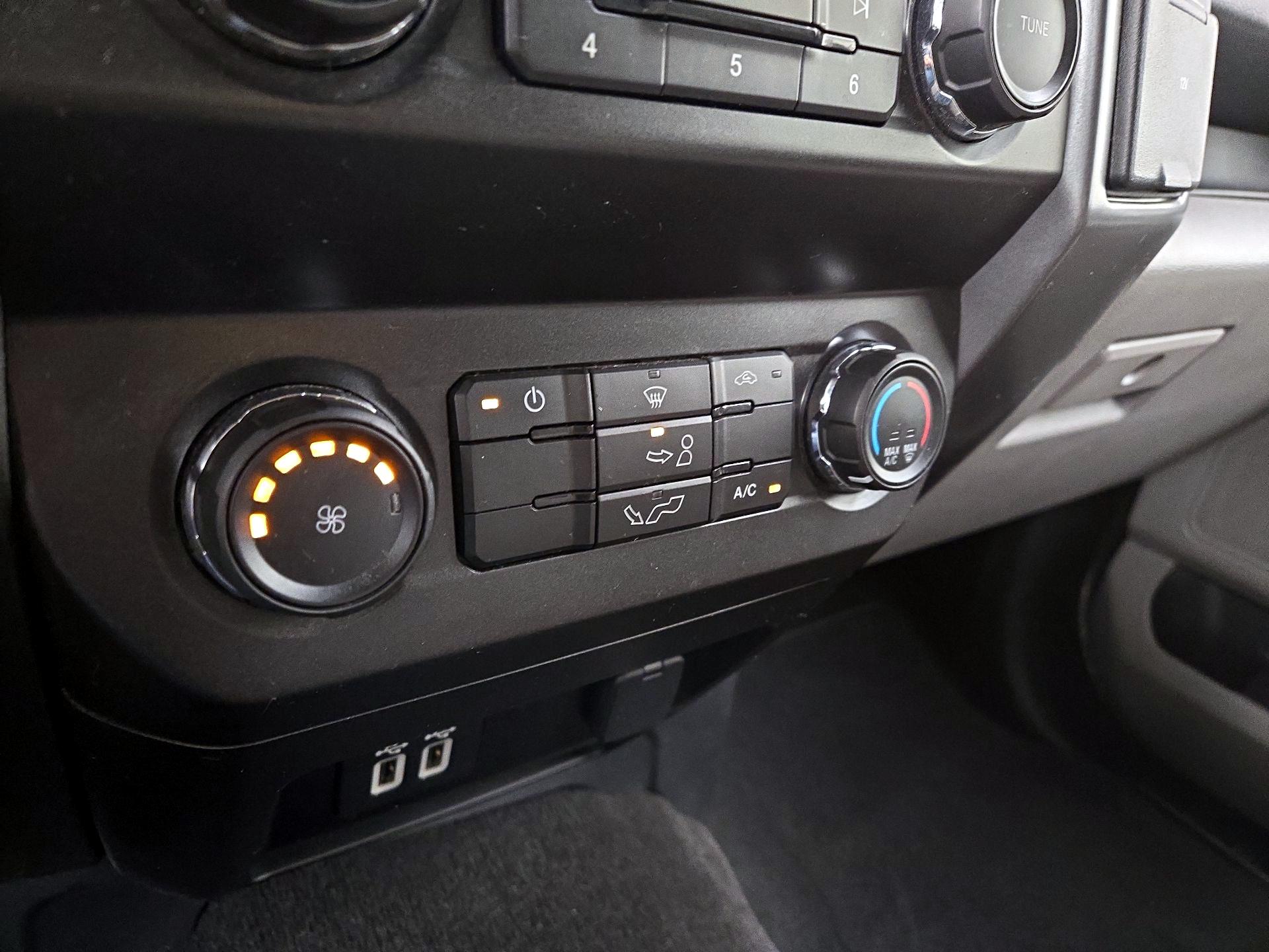 Thumbnail: 2019 Ford F-150 - 16