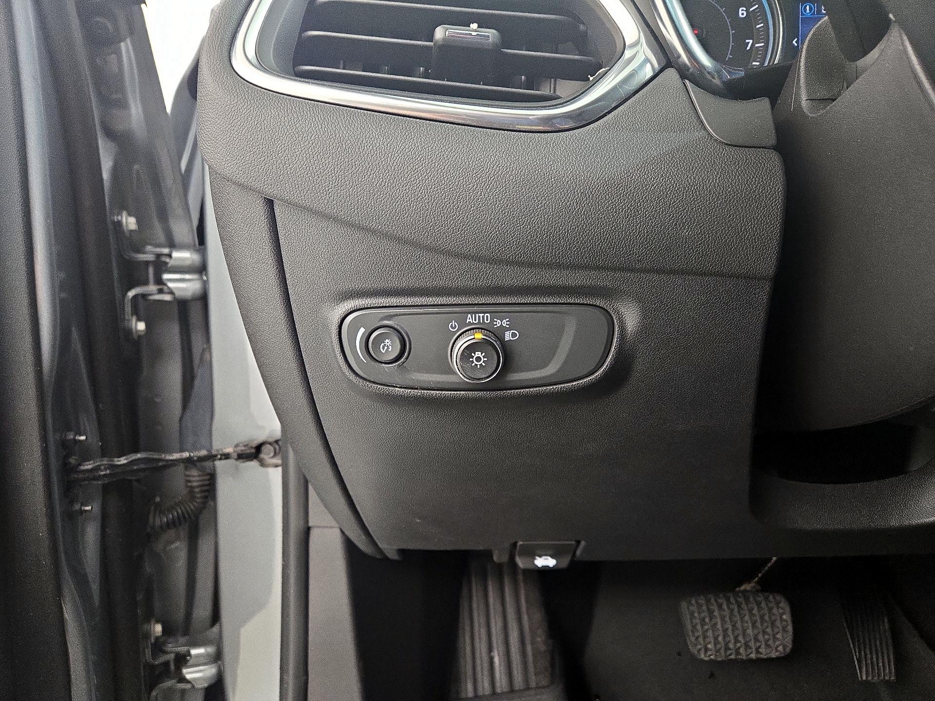 Thumbnail: 2024 Chevrolet Equinox - 13