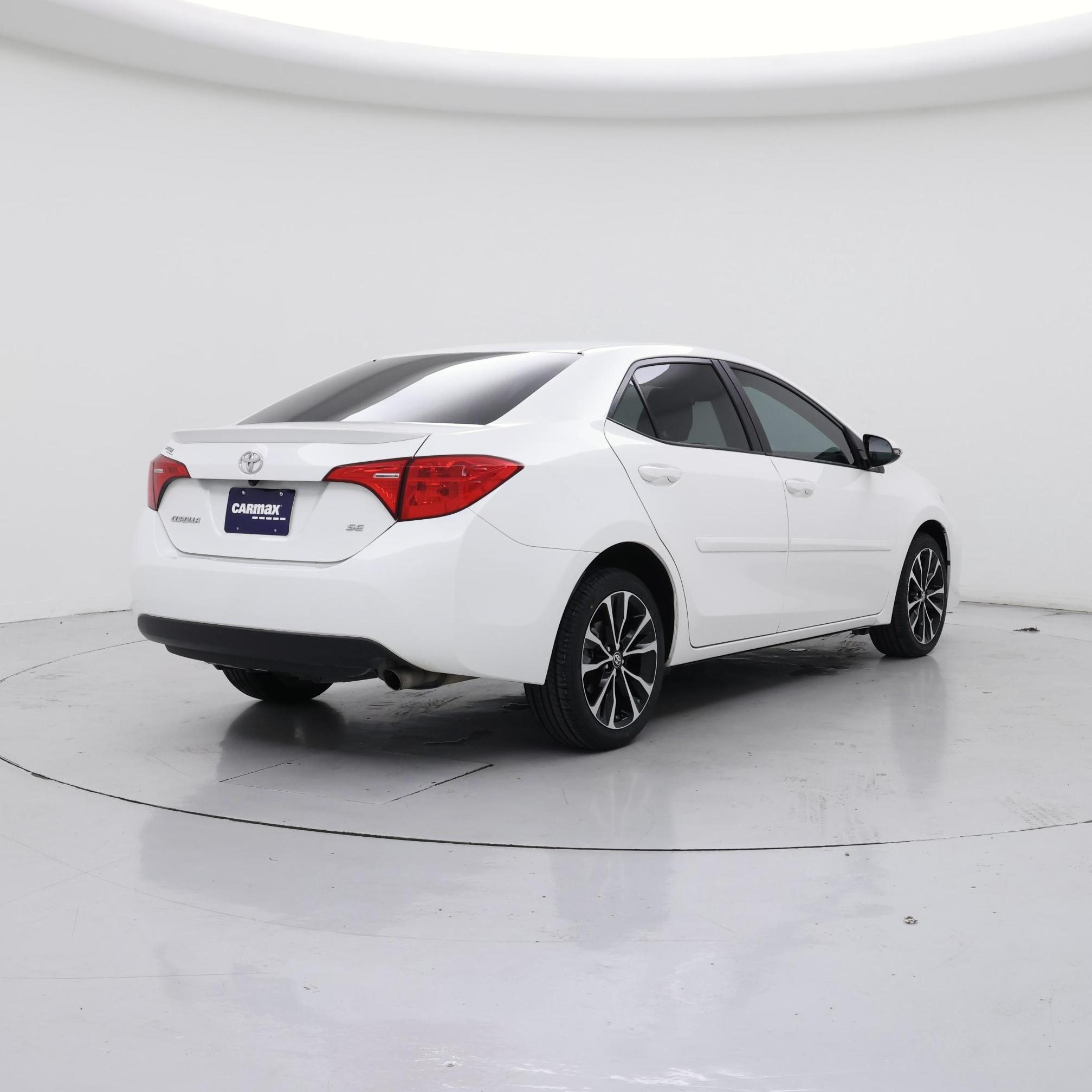 Thumbnail: 2017 Toyota Corolla - 8