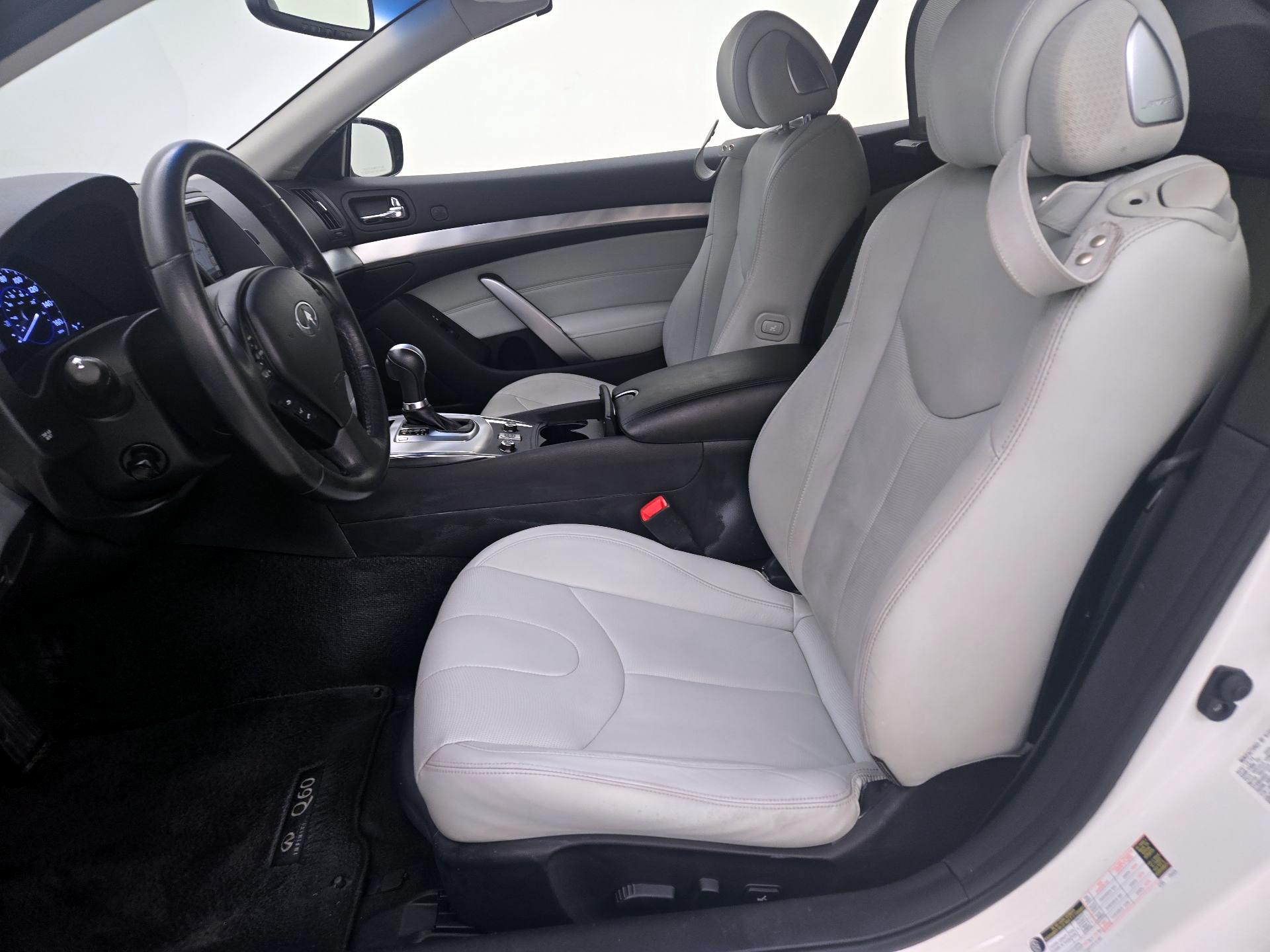 Thumbnail: 2015 INFINITI Q60 - 11