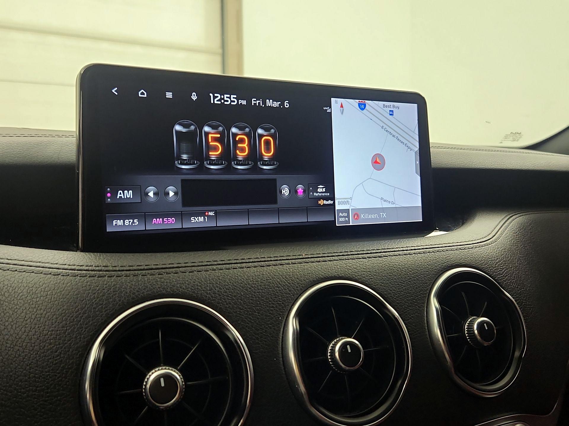 Thumbnail: 2022 Kia Stinger - 16