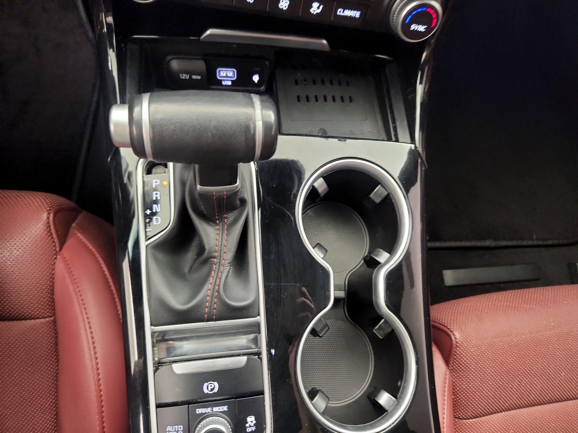 Thumbnail: 2022 Kia Stinger - 18