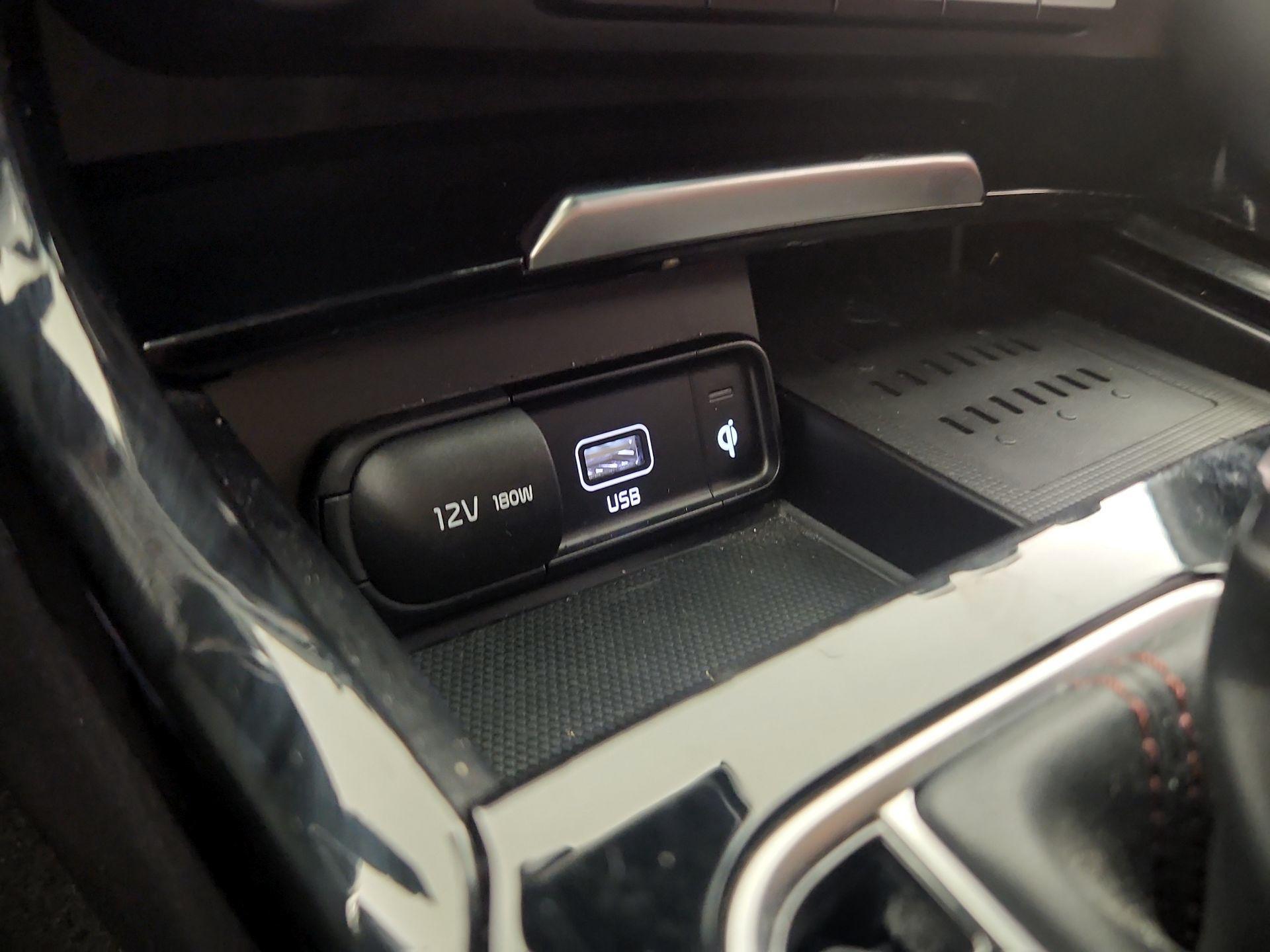 Thumbnail: 2022 Kia Stinger - 19