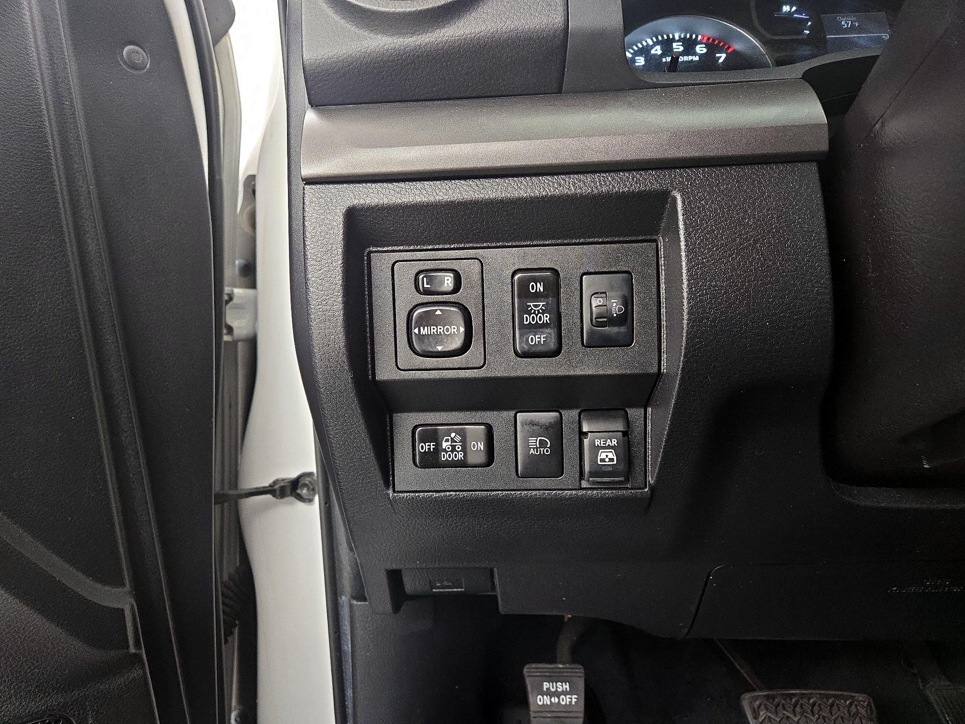 Thumbnail: 2021 Toyota Tundra - 13