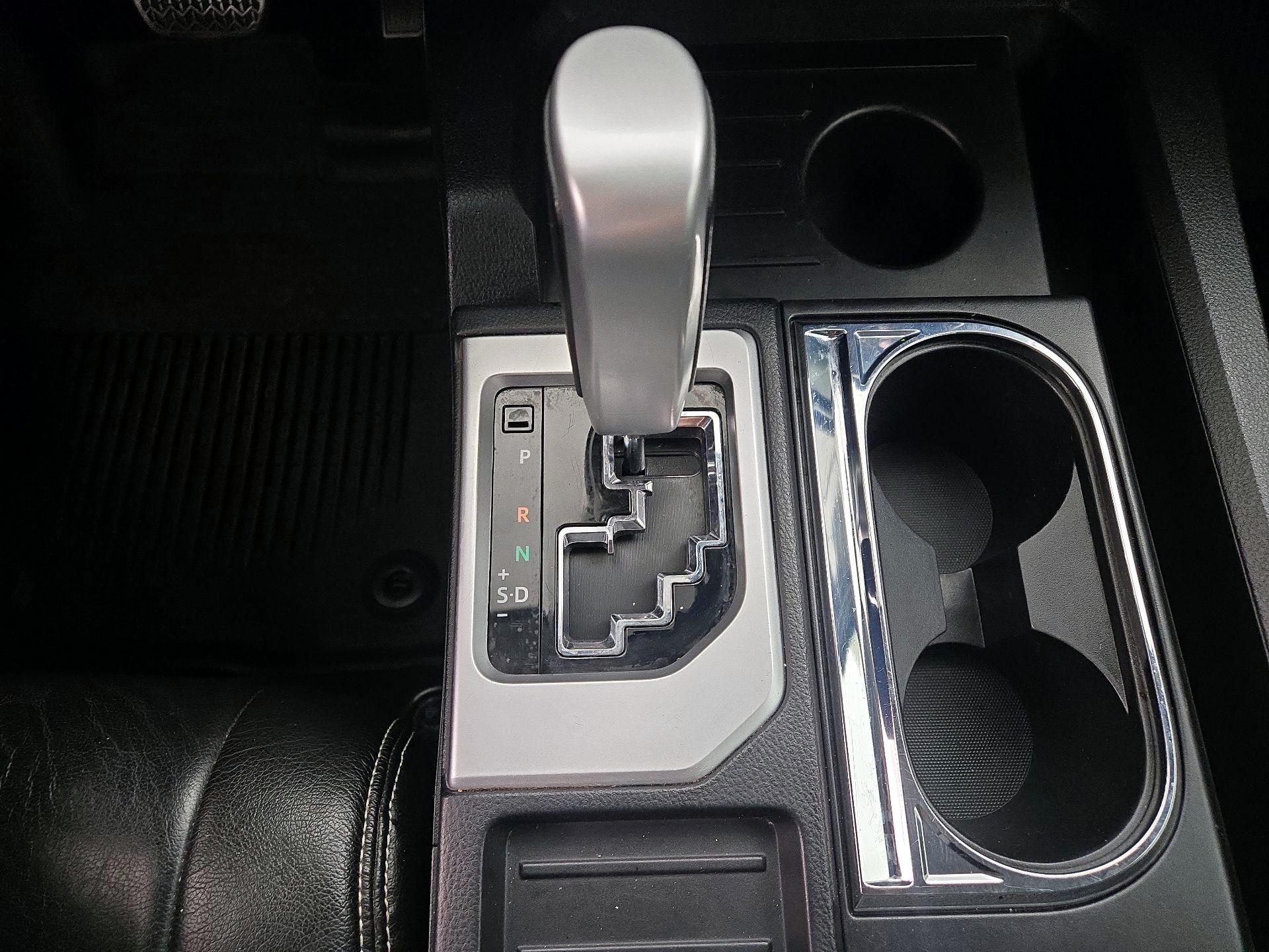 Thumbnail: 2021 Toyota Tundra - 17