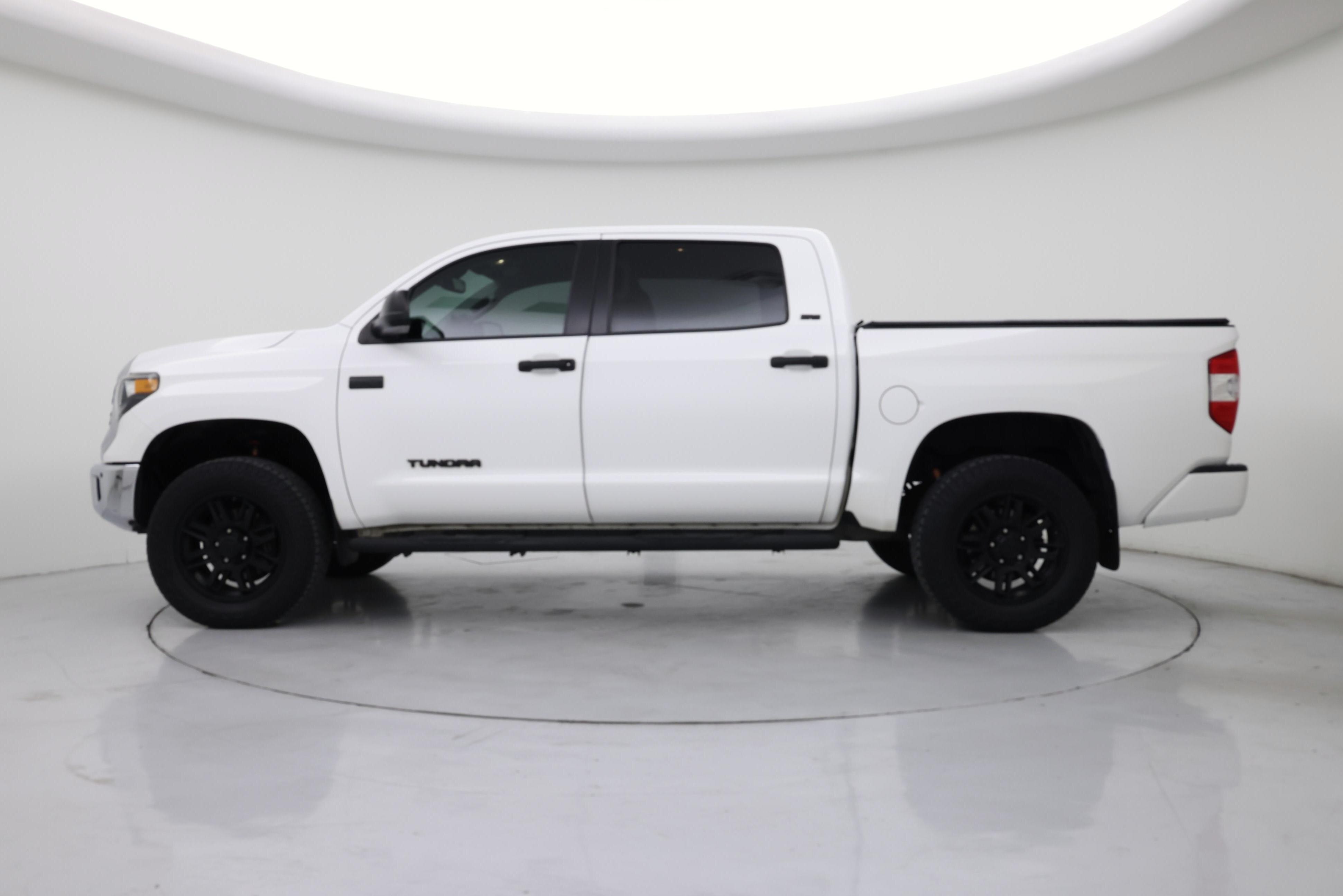 Thumbnail: 2021 Toyota Tundra - 3